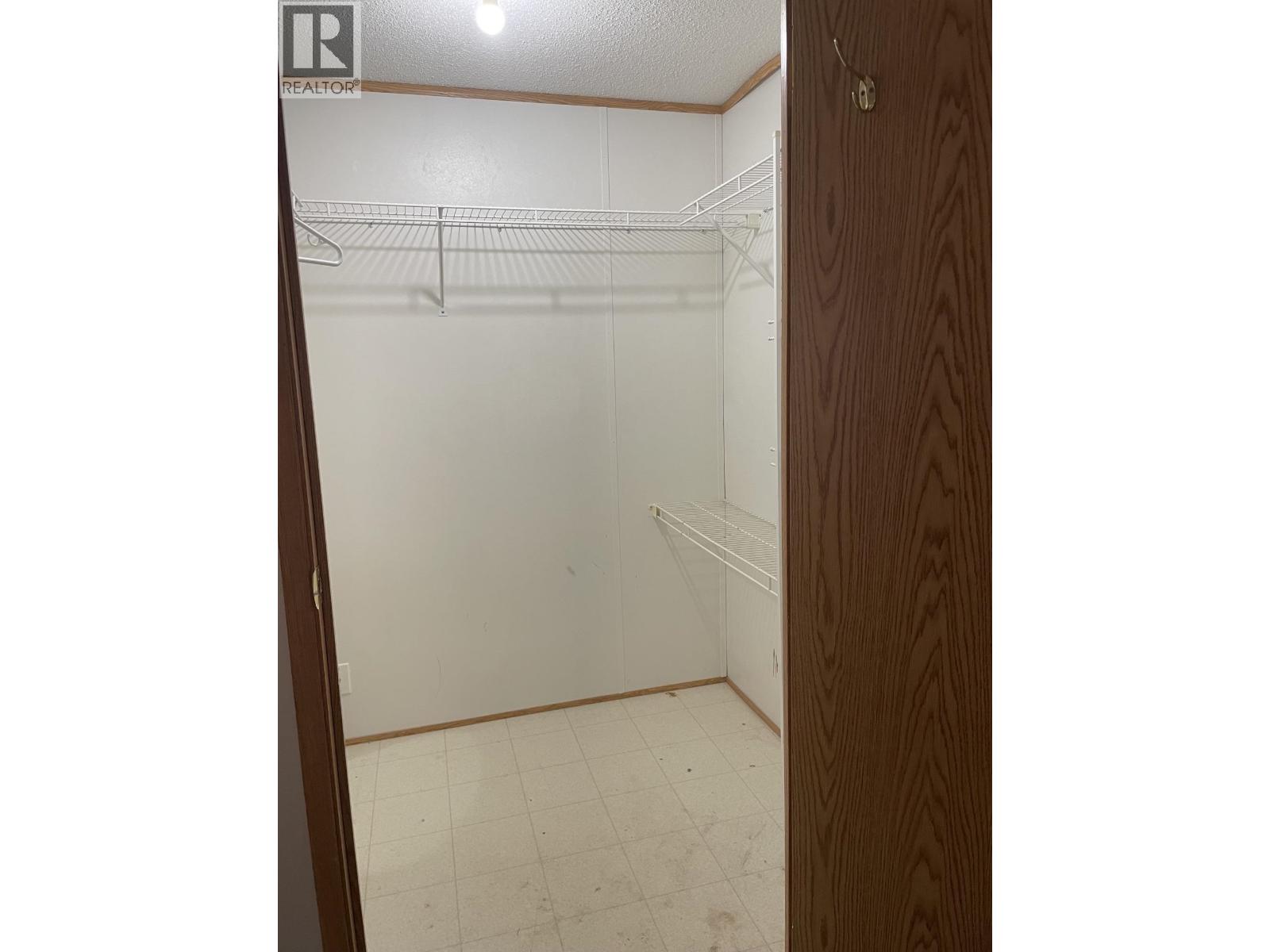 65 5701 Airport Drive Property Photo 14