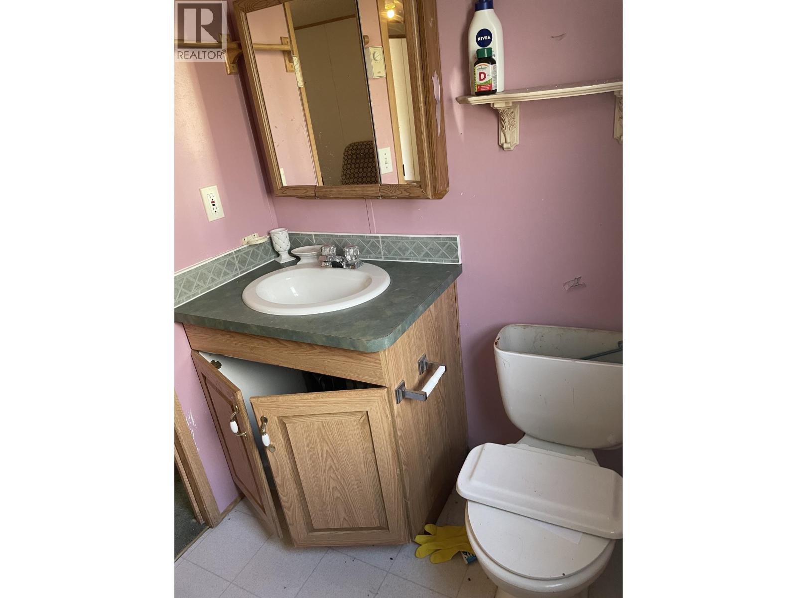 65 5701 Airport Drive Property Photo 15