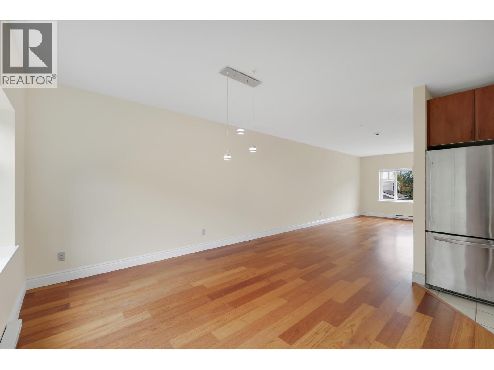 15 1200 Edgewater Drive Property Photo 6