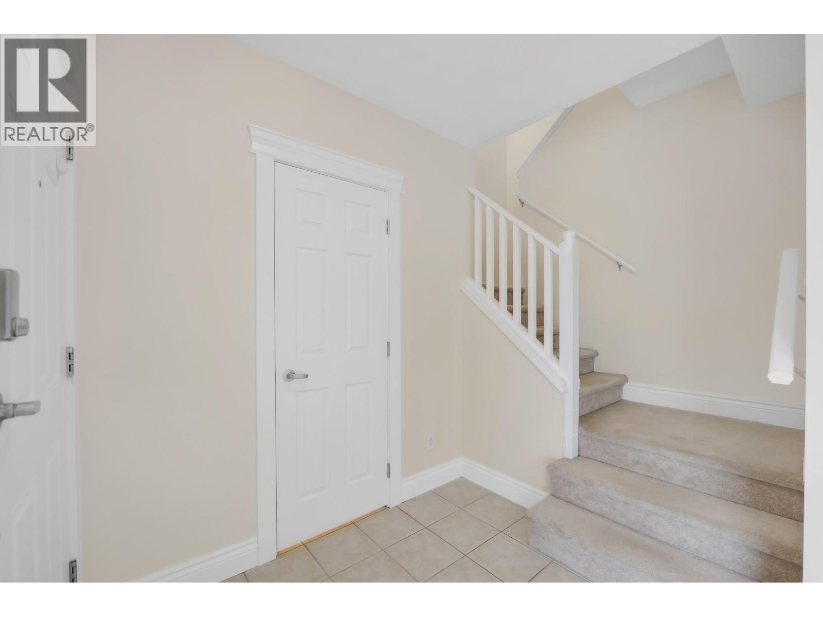 15 1200 Edgewater Drive Property Photo 12