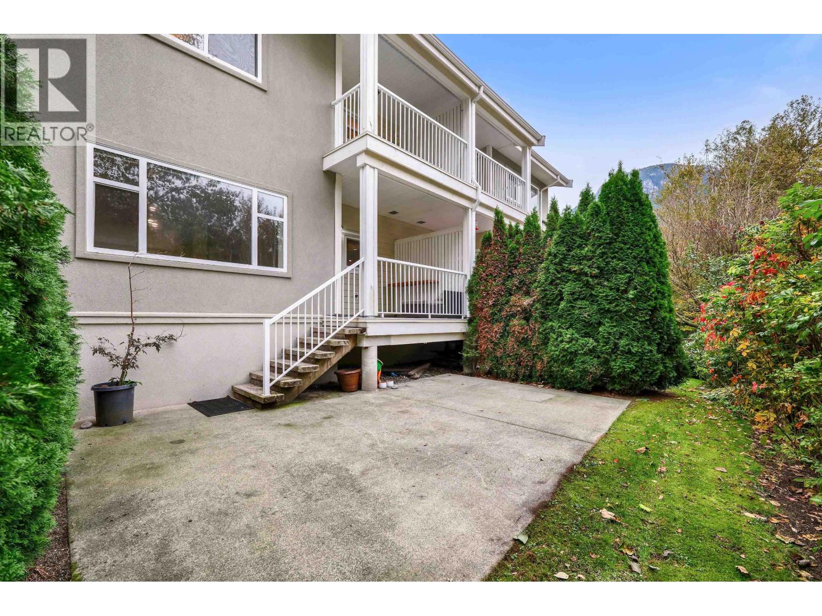 15 1200 Edgewater Drive Property Photo 16