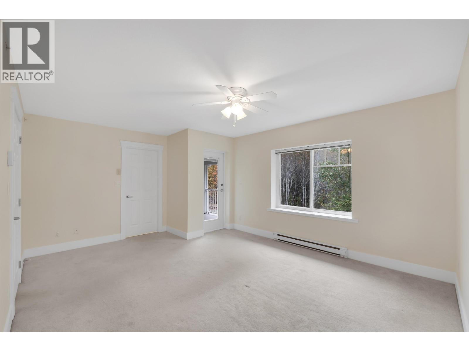 15 1200 Edgewater Drive Property Photo 18