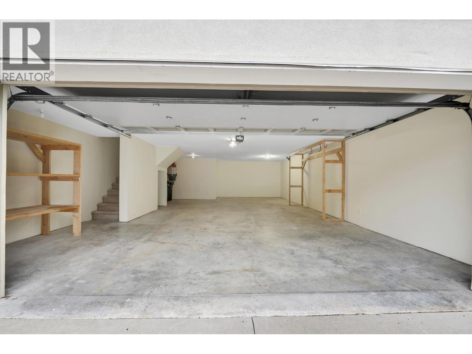 15 1200 Edgewater Drive Property Photo 31