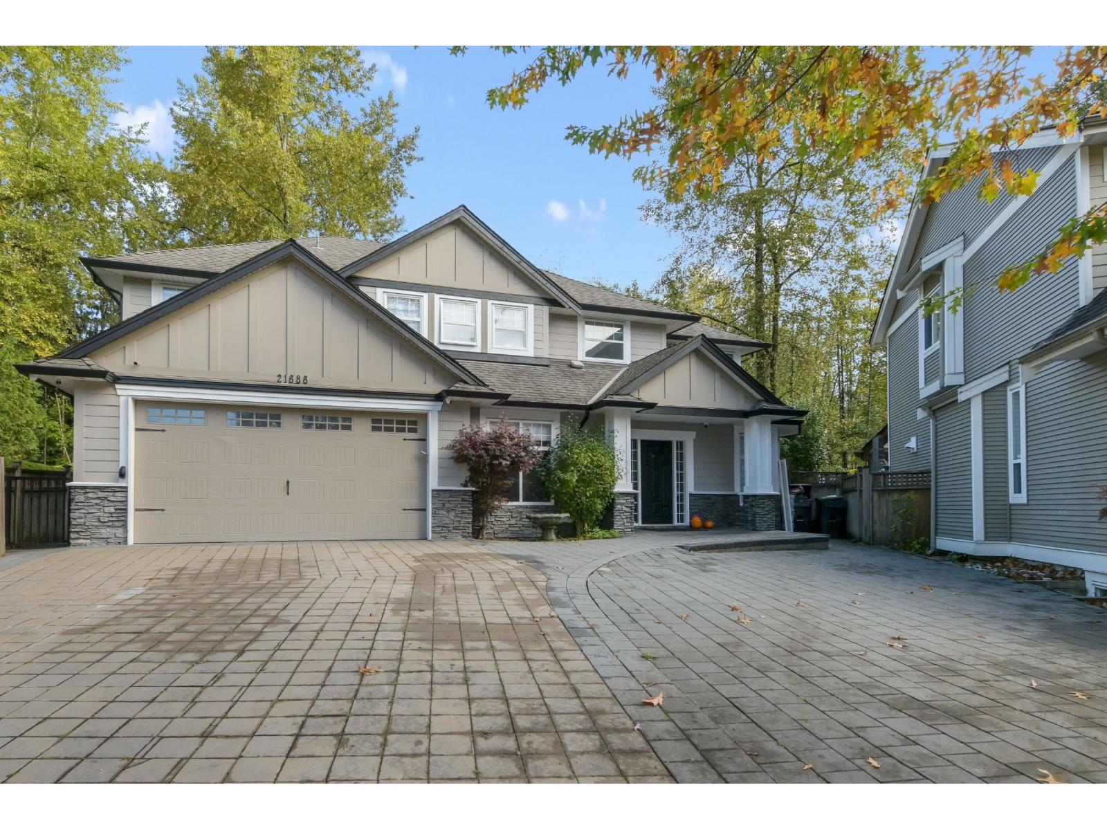 21686 93 Avenue Property Photo 2