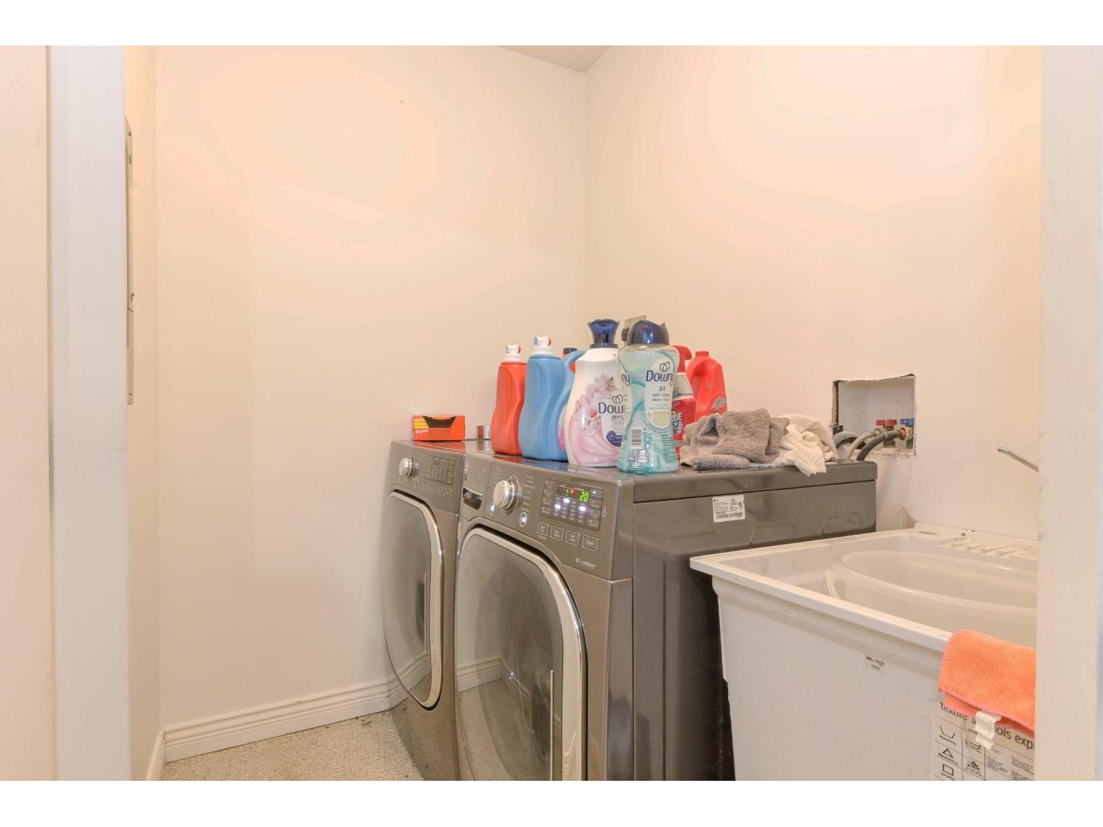 21686 93 Avenue Property Photo 26