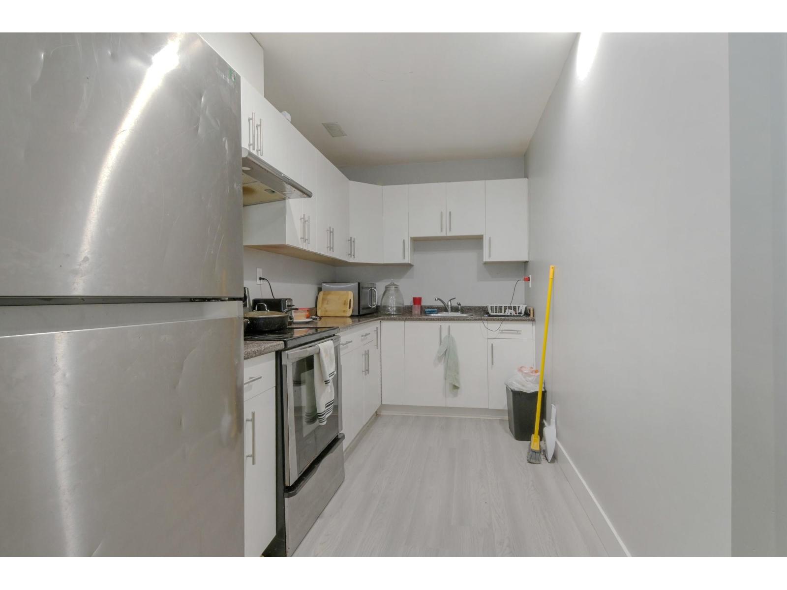 21686 93 Avenue Property Photo 28