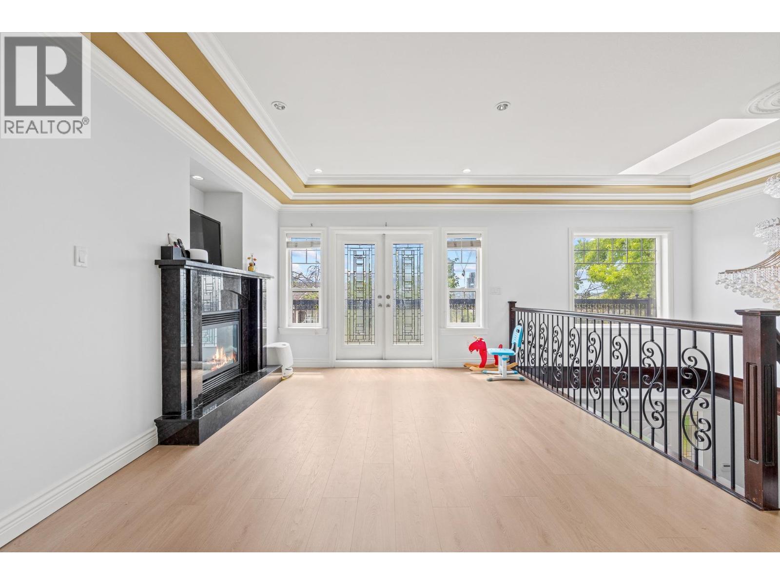 4581 Parker Street Property Photo 10