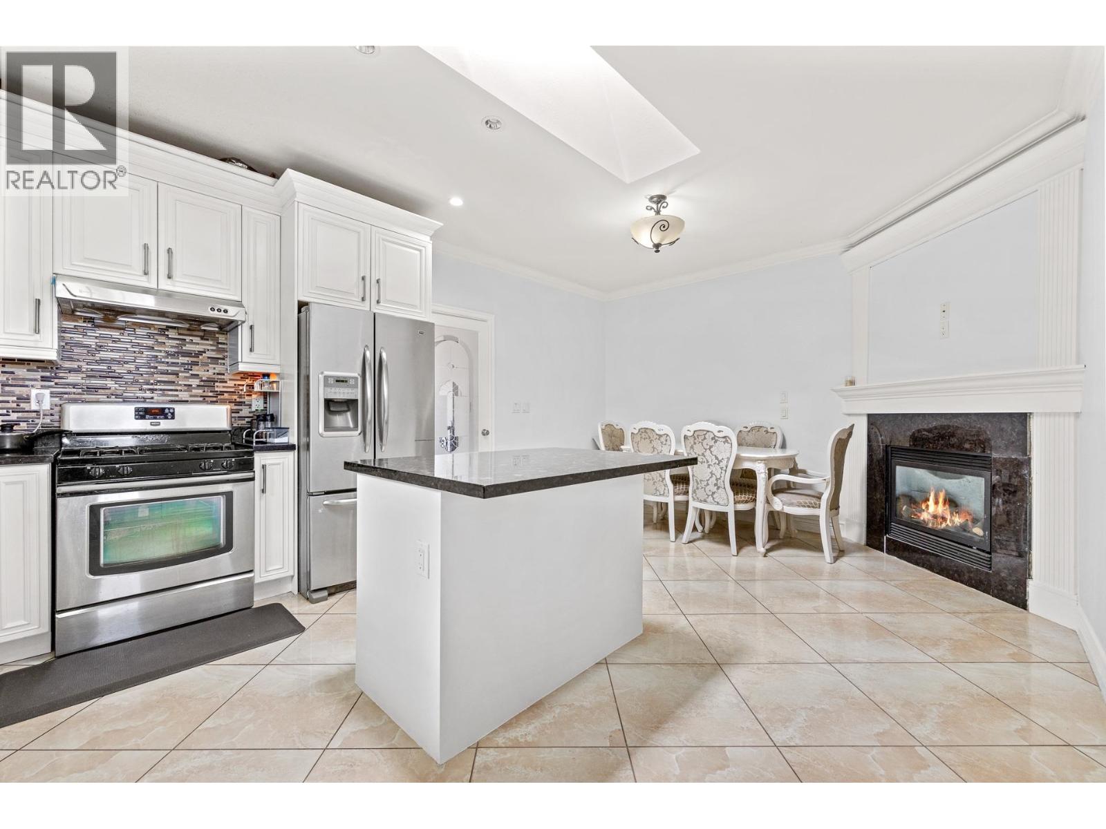 4581 Parker Street Property Photo 16