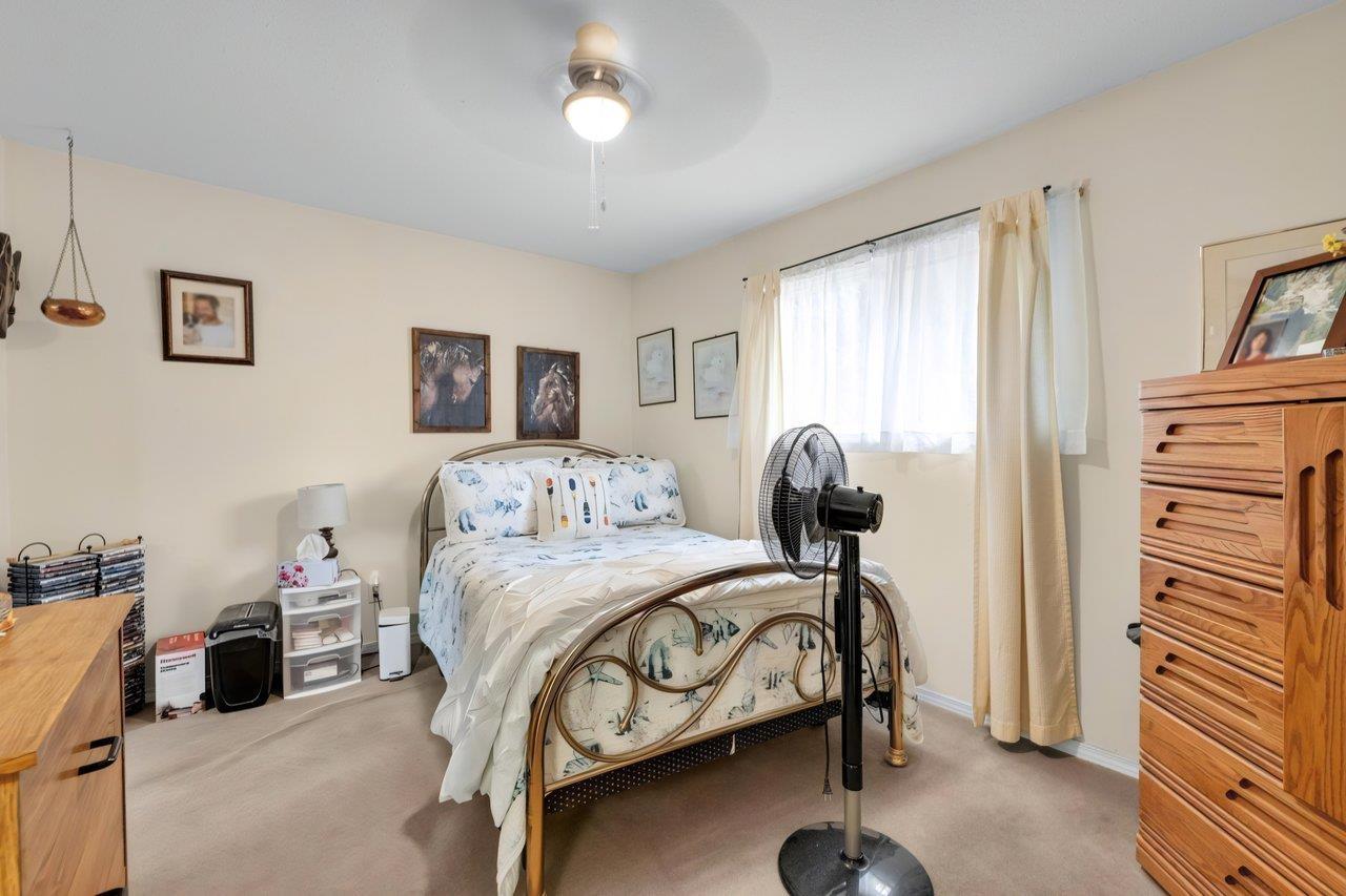 7978 126a Street Property Photo 13