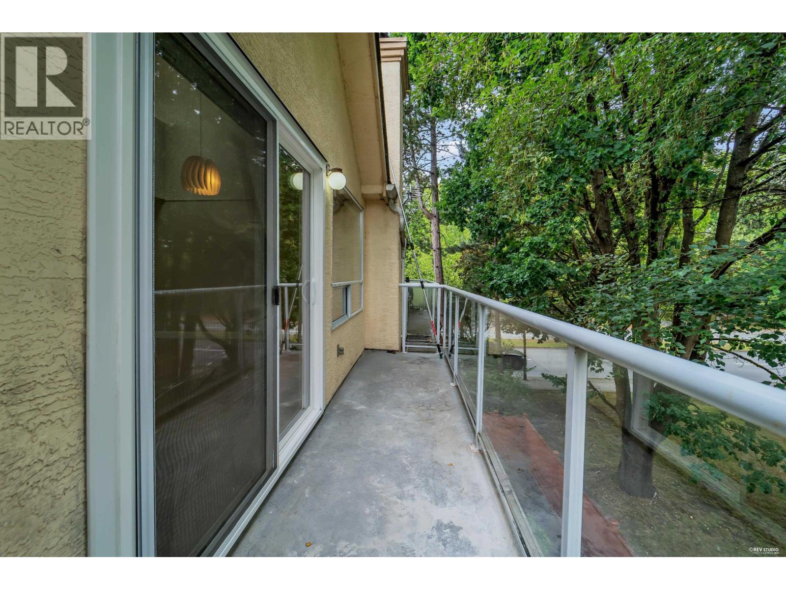 302 8600 Westminster Highway Property Photo 12