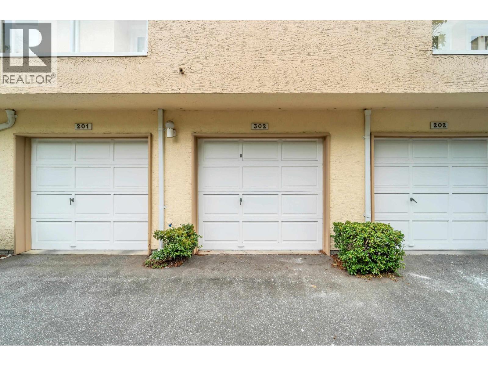 302 8600 Westminster Highway Property Photo 25