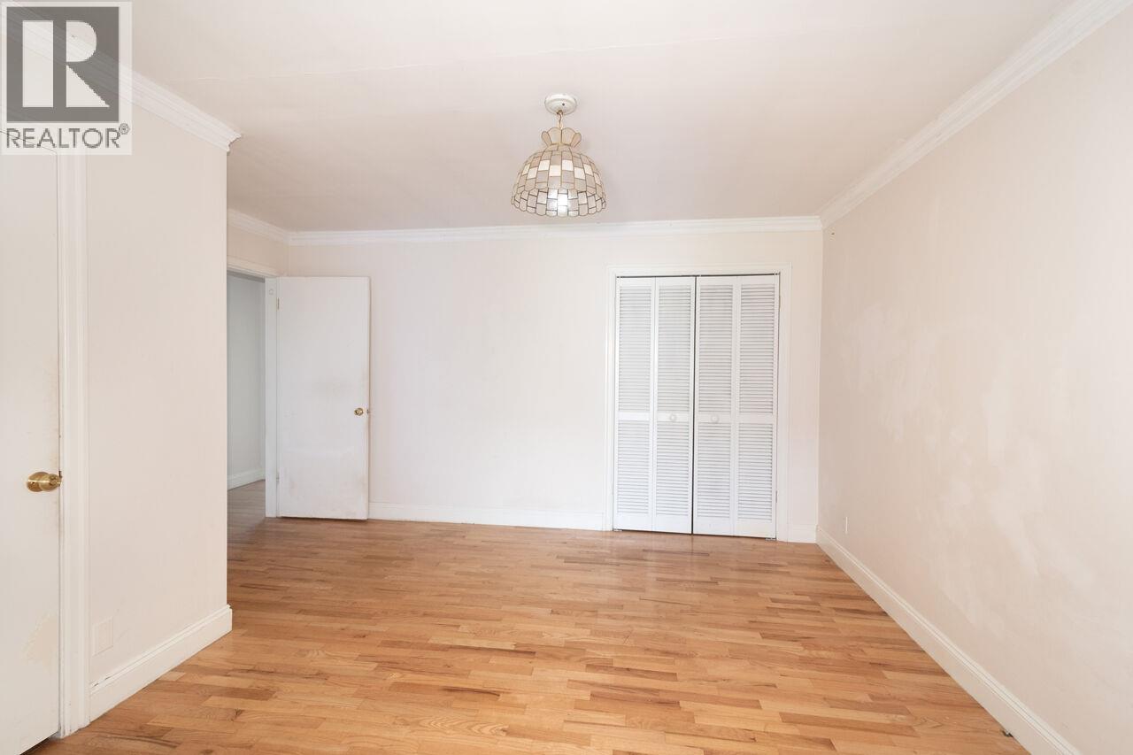 1241 Nepal Crescent Property Photo 16