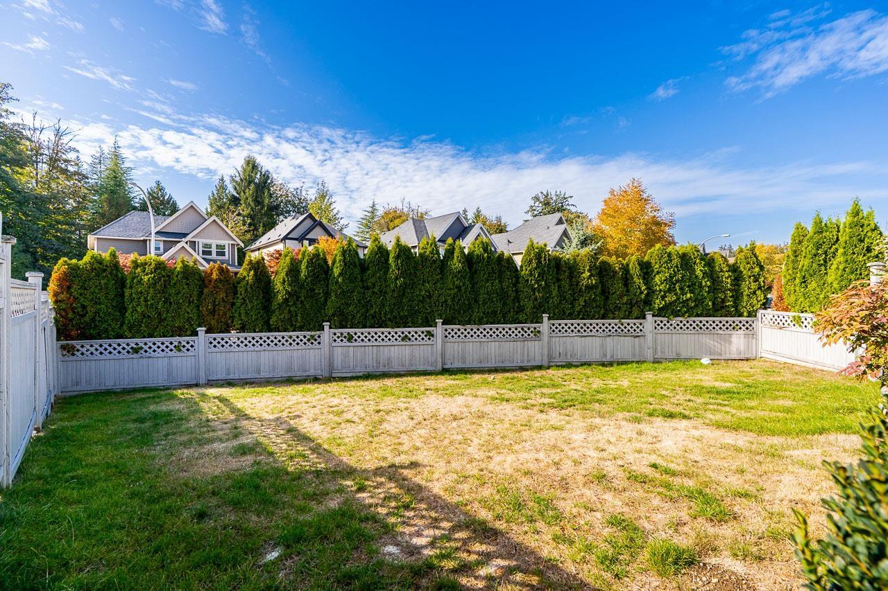 14702 32a Avenue Property Photo 34