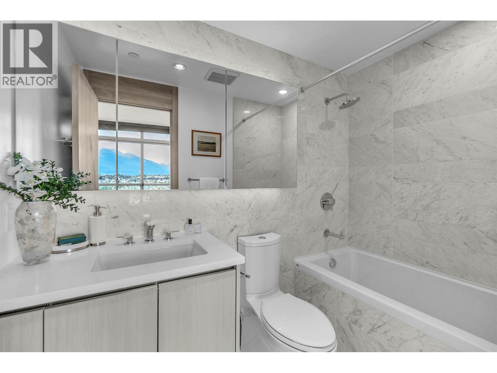 2408 4730 Lougheed Highway Property Photo 27