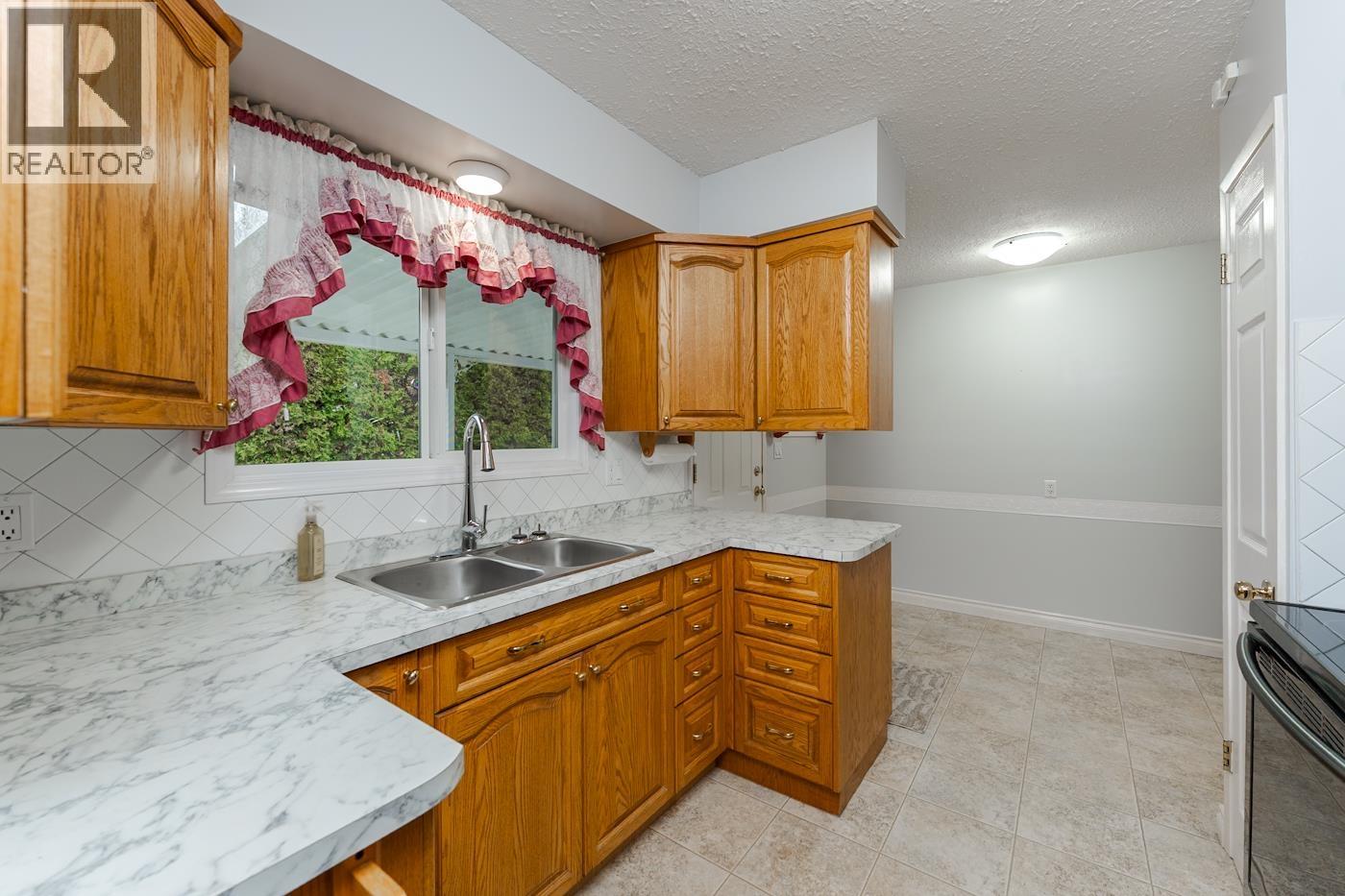 1111 Tabor Boulevard Property Photo 6