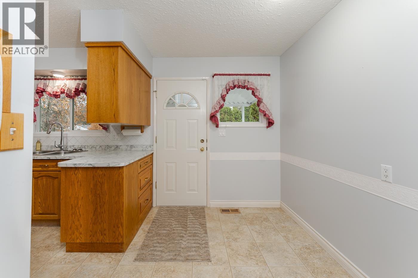1111 Tabor Boulevard Property Photo 7