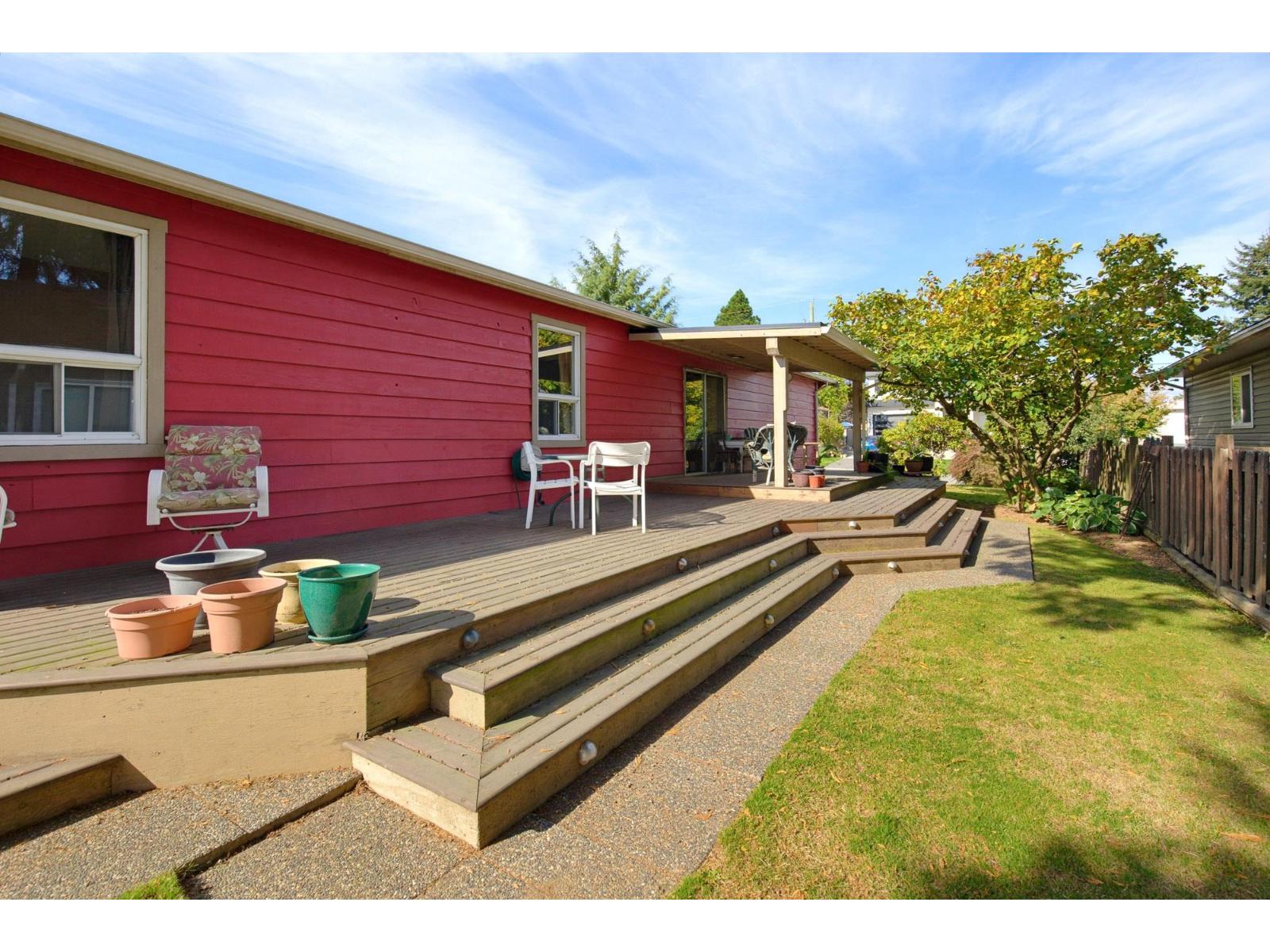 31590 Oakridge Crescent Property Photo 31