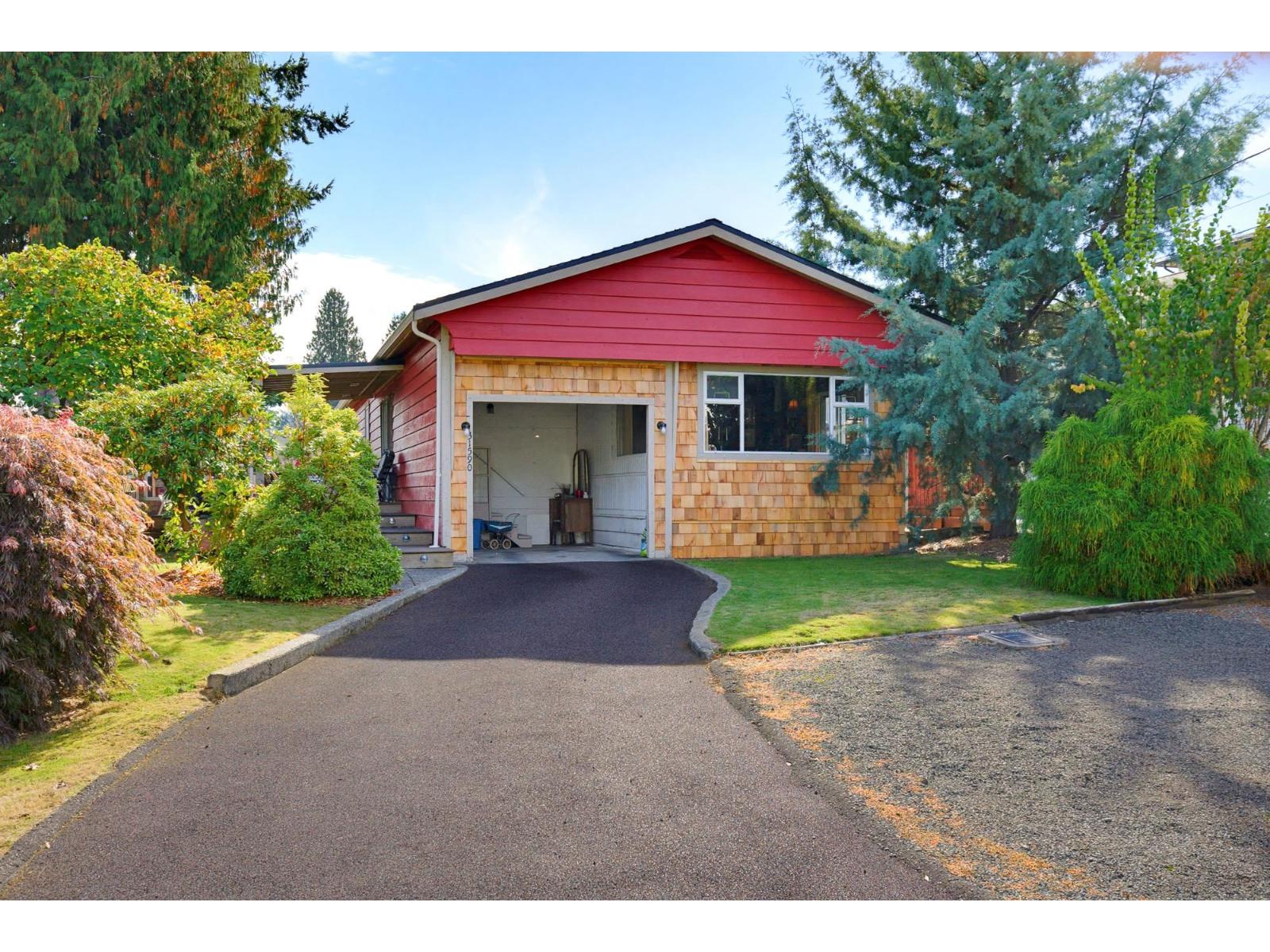 31590 Oakridge Crescent Property Photo 37
