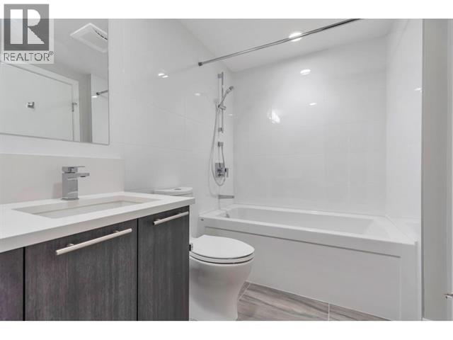 5077 Cambie Street Property Photo 15