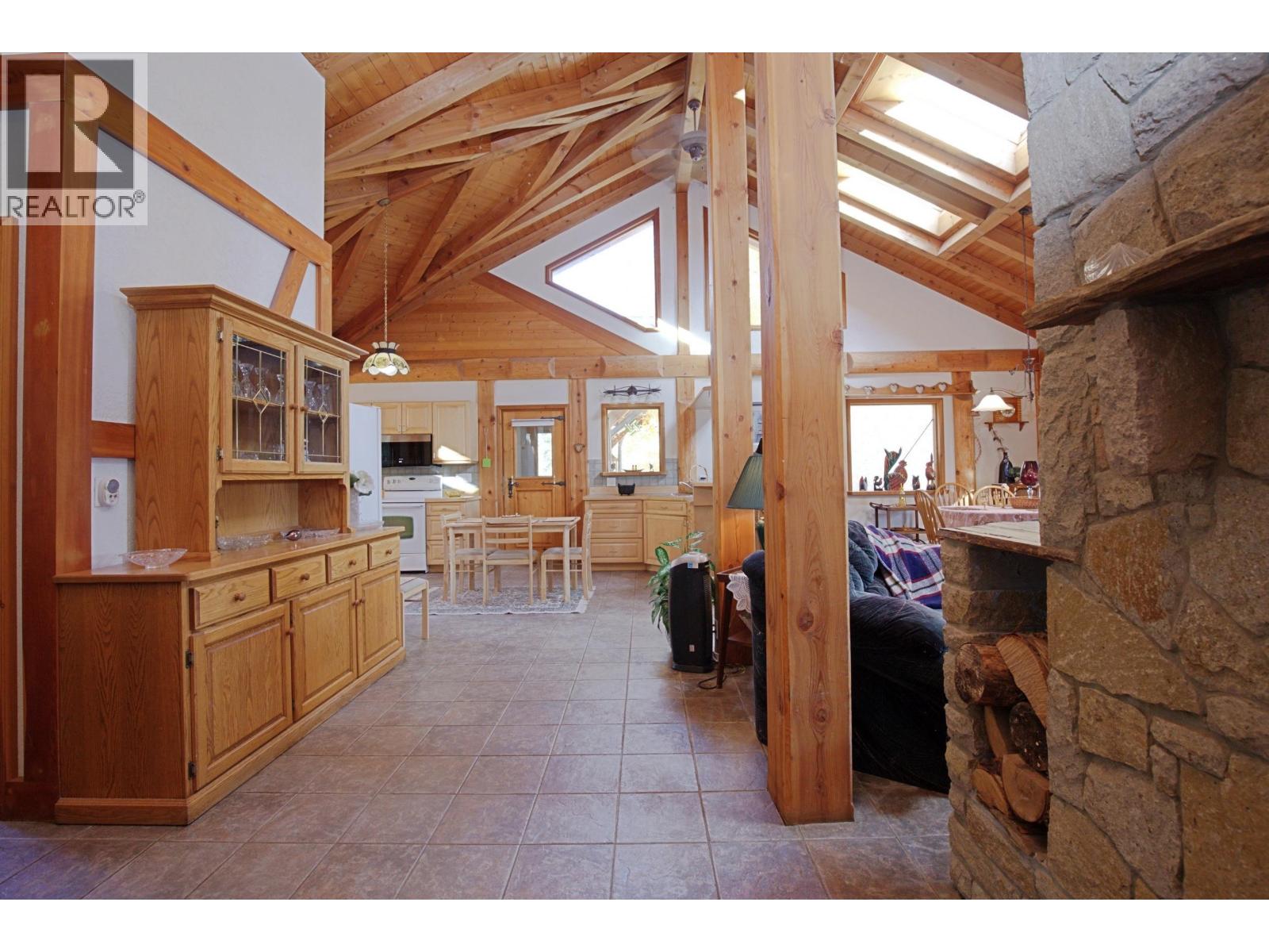 5726 Walters Drive Property Photo 20