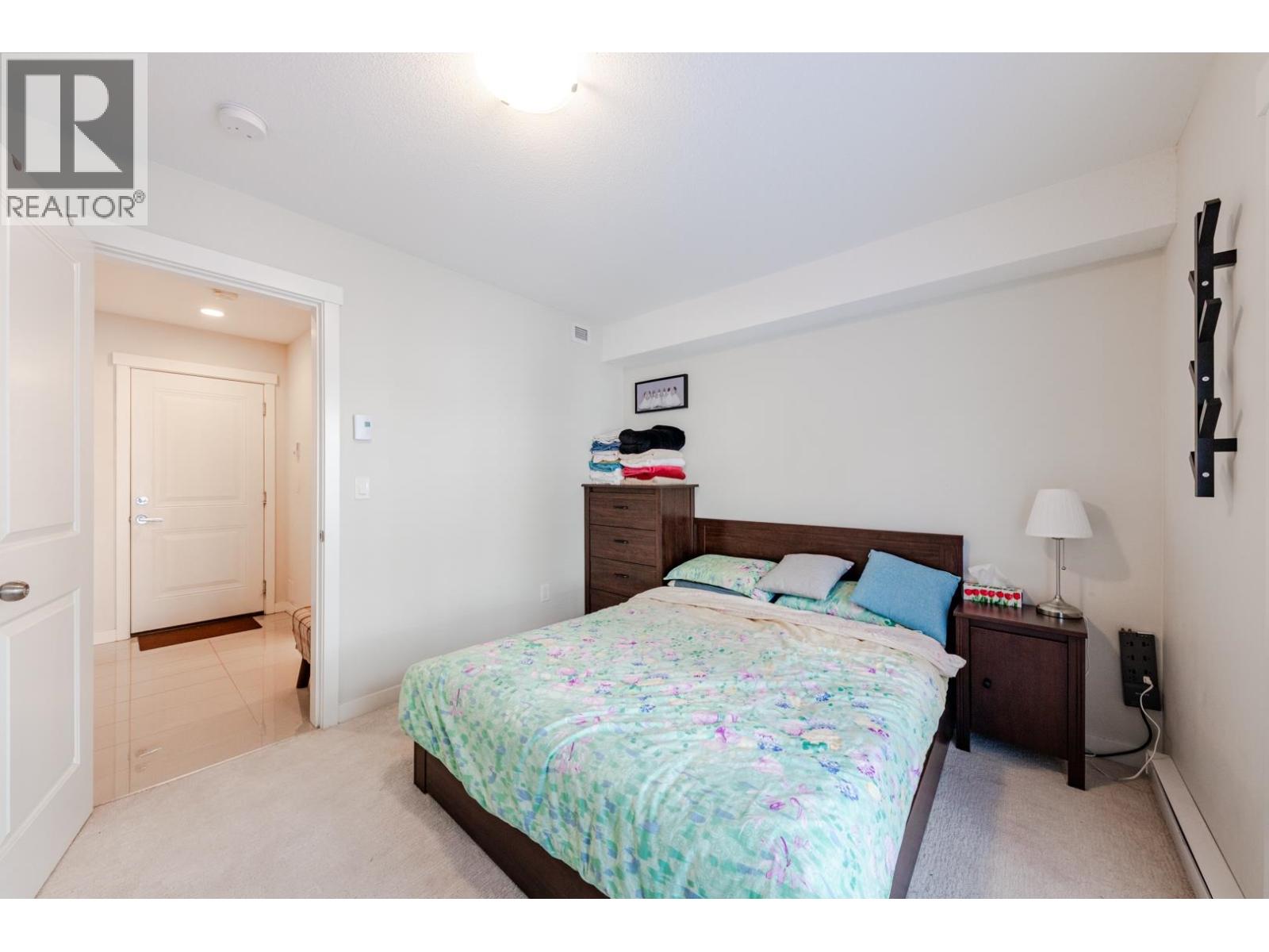 54 5510 Admiral Way Property Photo 26