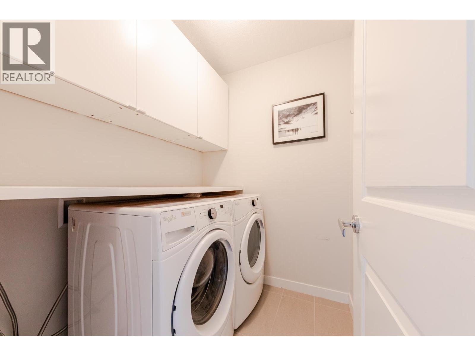 54 5510 Admiral Way Property Photo 29