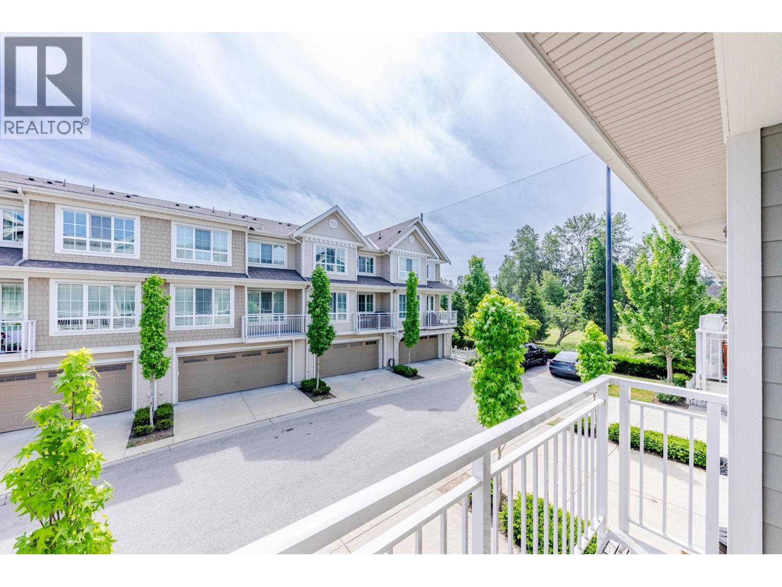 54 5510 Admiral Way Property Photo 32