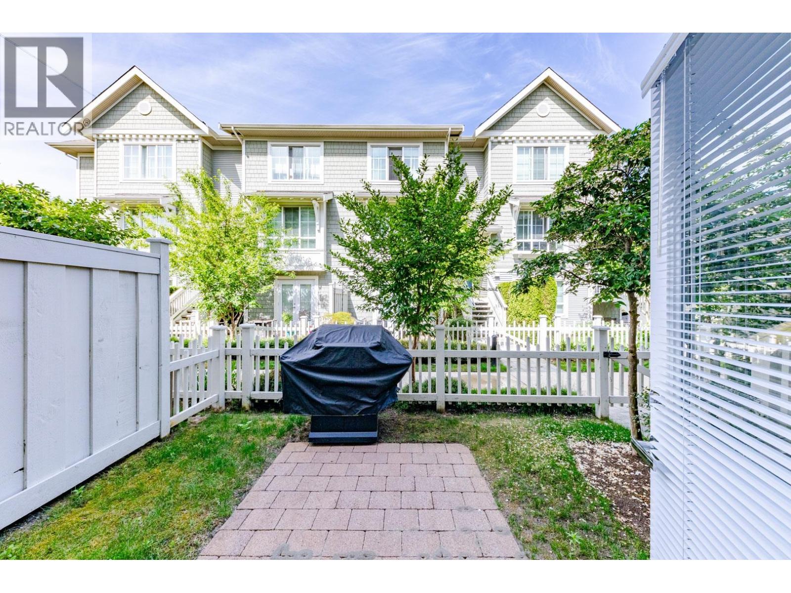 54 5510 Admiral Way Property Photo 37