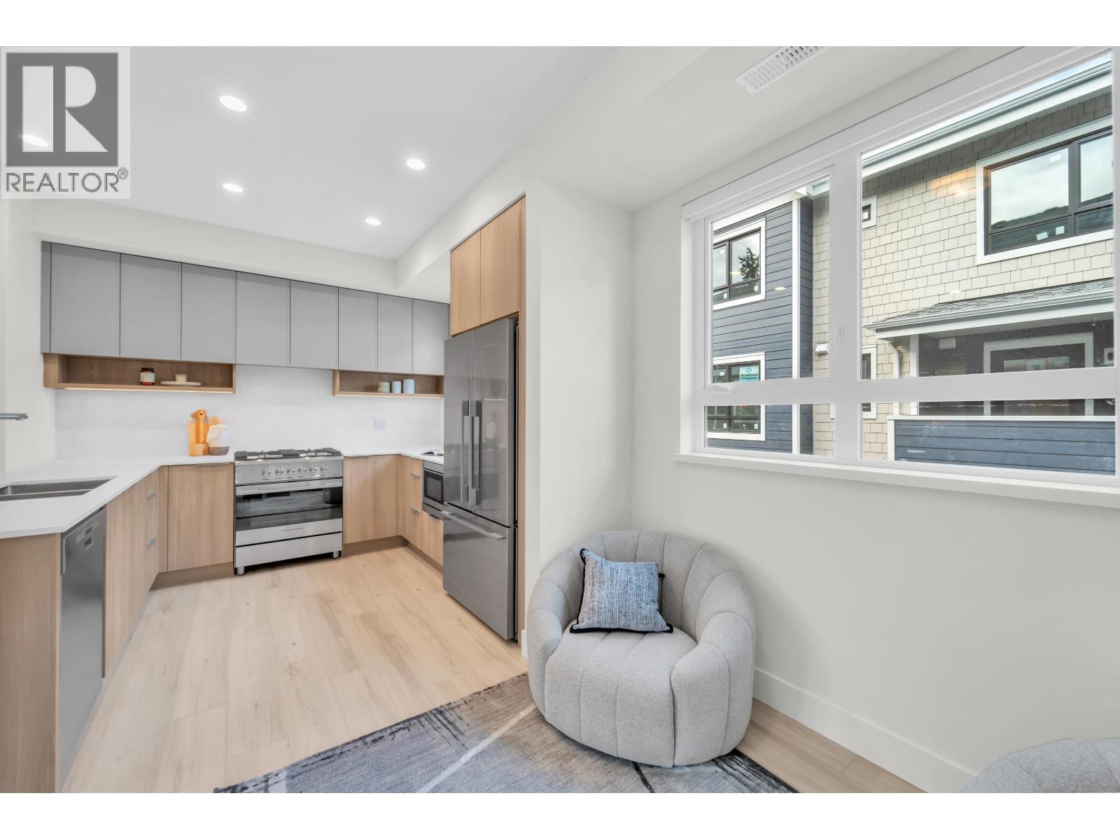 8 9331 Ferndale Road Property Photo 18