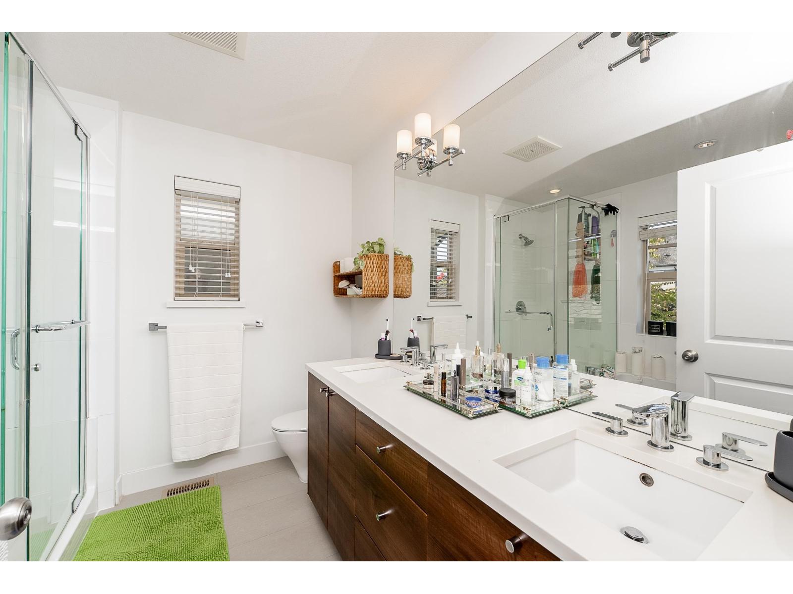 15347 34 Avenue Property Photo 20