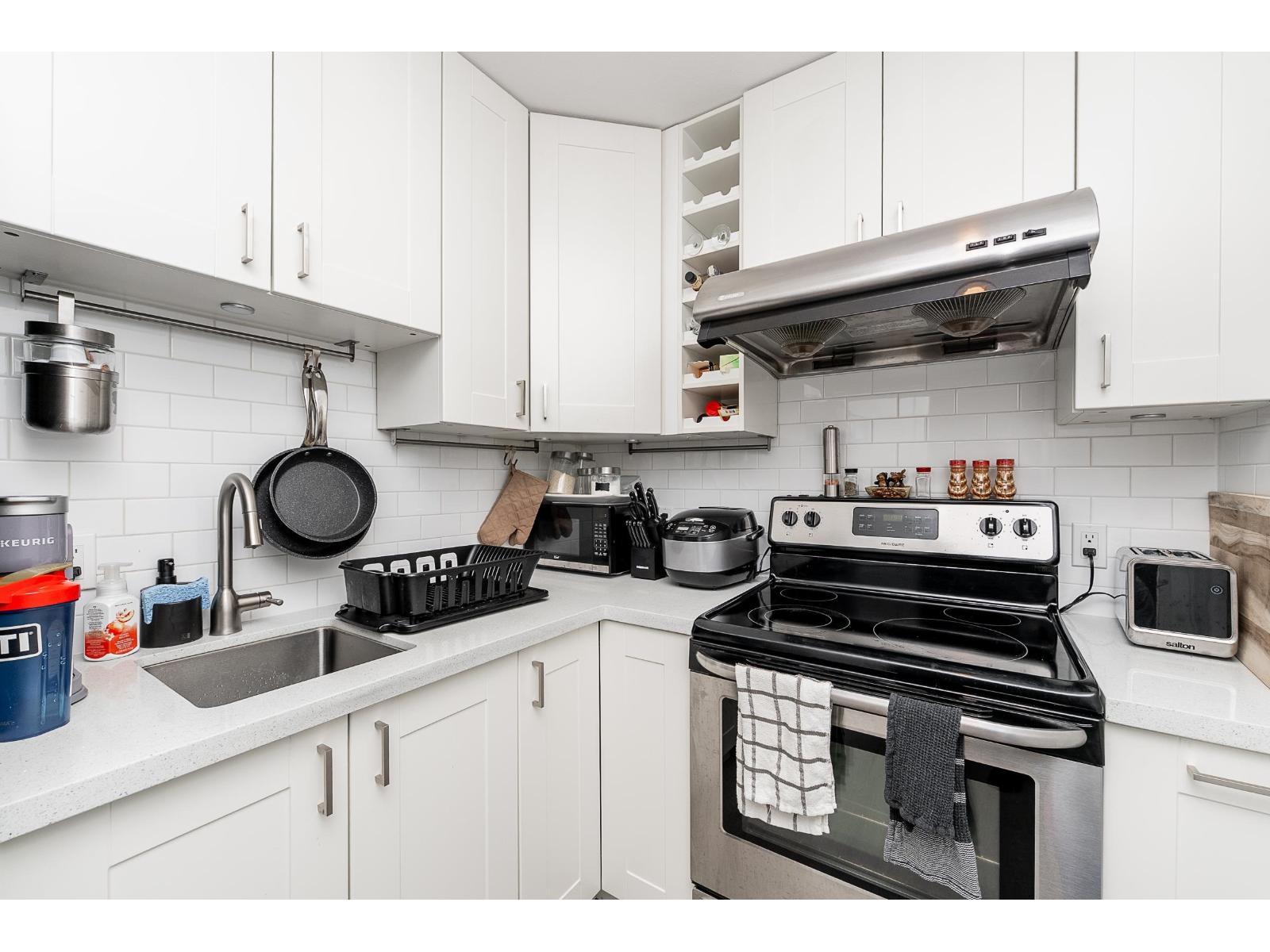 15347 34 Avenue Property Photo 29