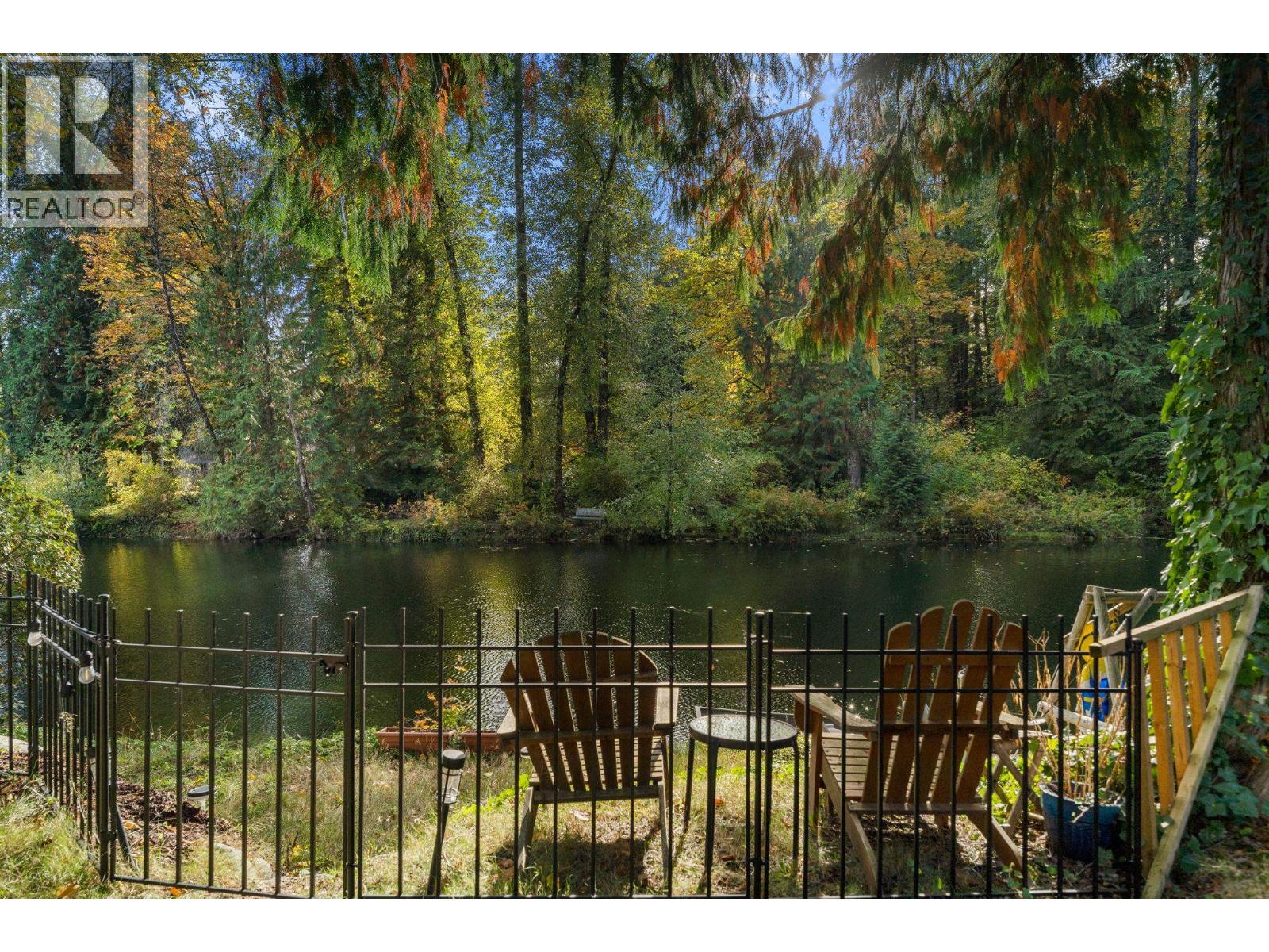 1231 River Drive Property Photo 1