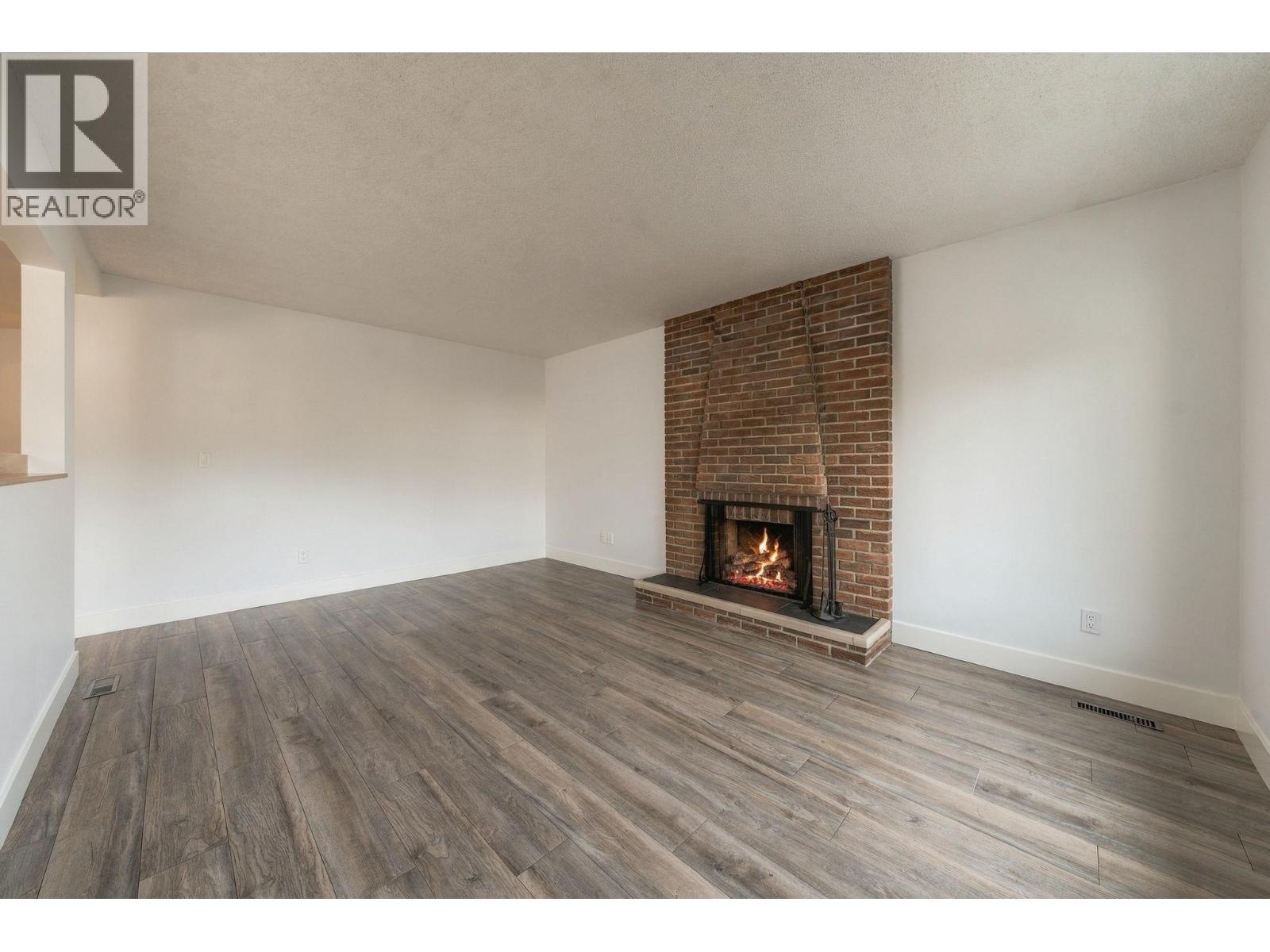 1231 River Drive Property Photo 16
