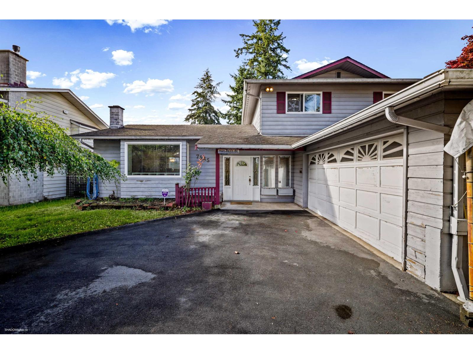 7545 Filey Drive Property Photo 3