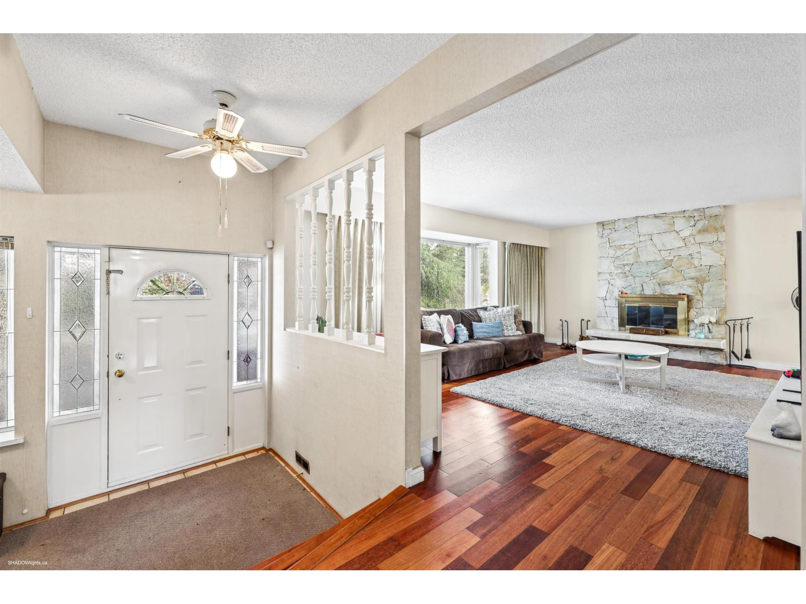 7545 Filey Drive Property Photo 4