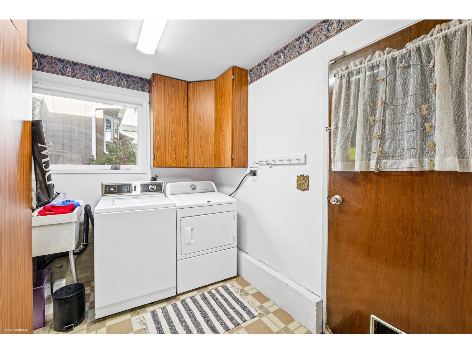 7545 Filey Drive Property Photo 20