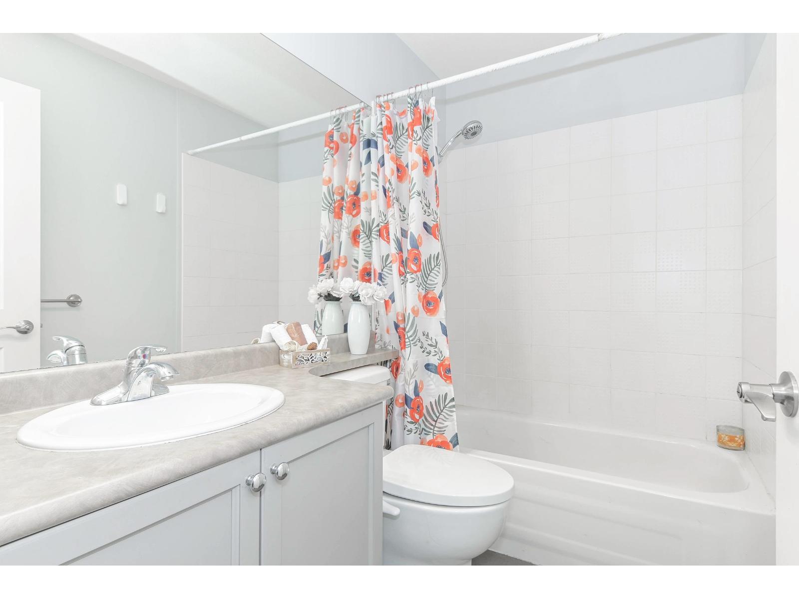 45 19932 70 Avenue Property Photo 25