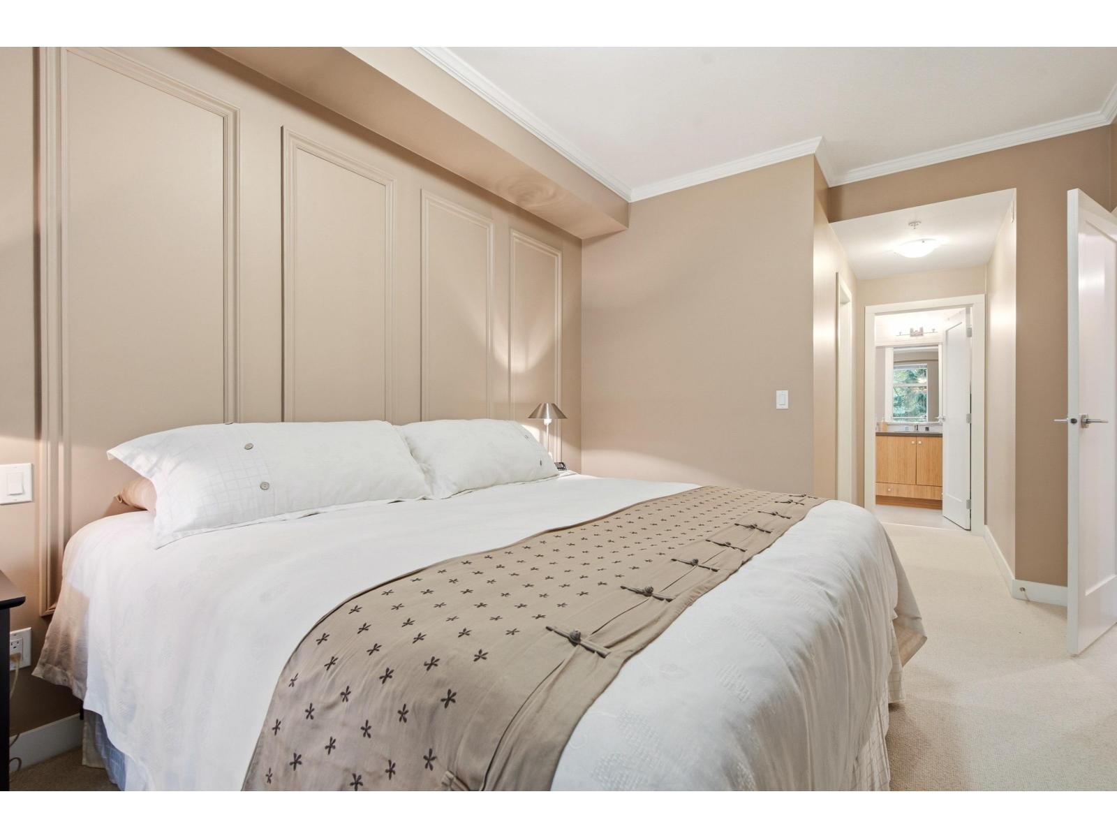 210 15428 31 Avenue Property Photo 15
