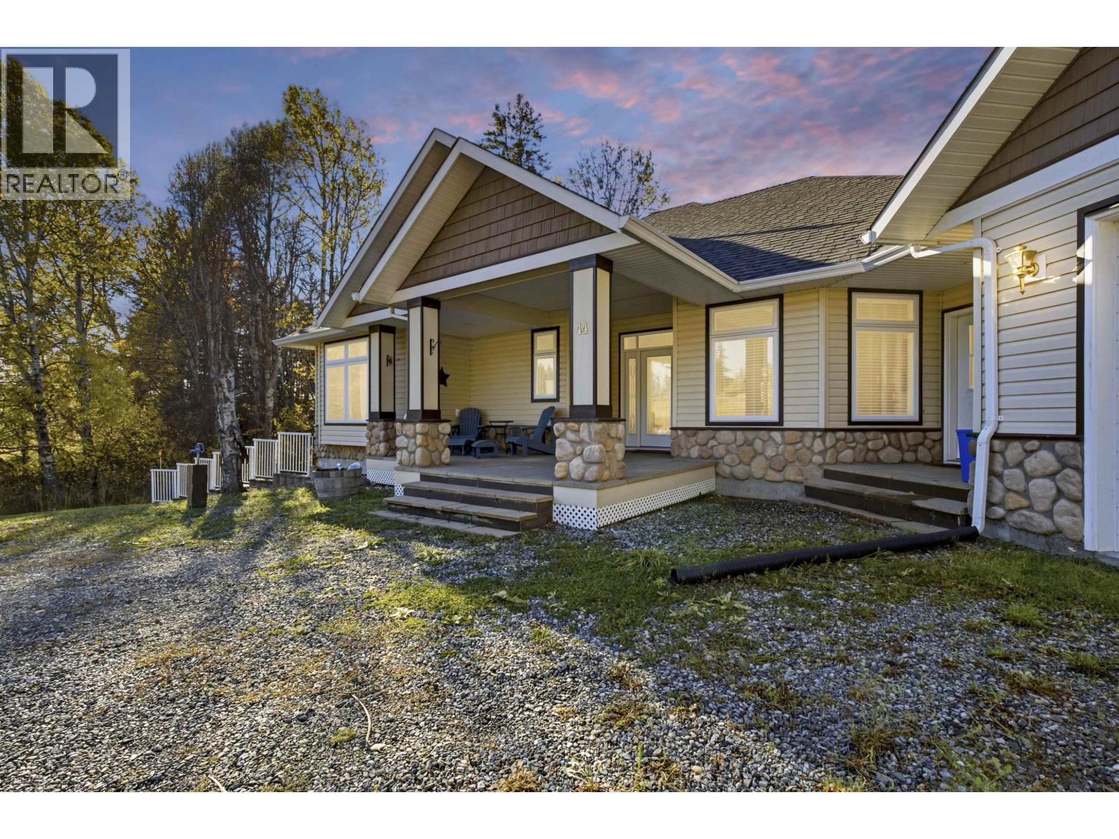 44 Valley Road Property Photo 4