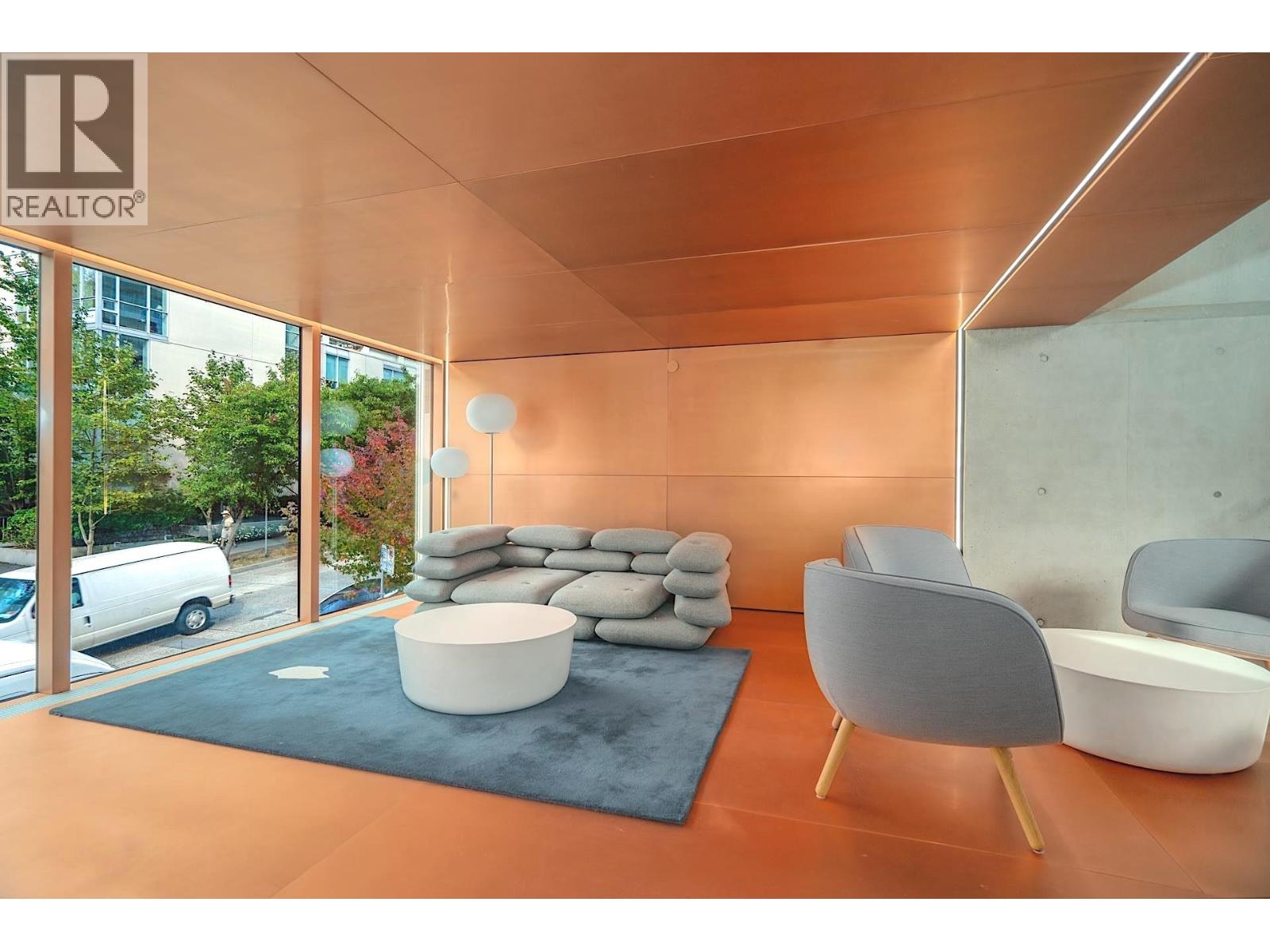 2611 1480 Howe Street Property Photo 10