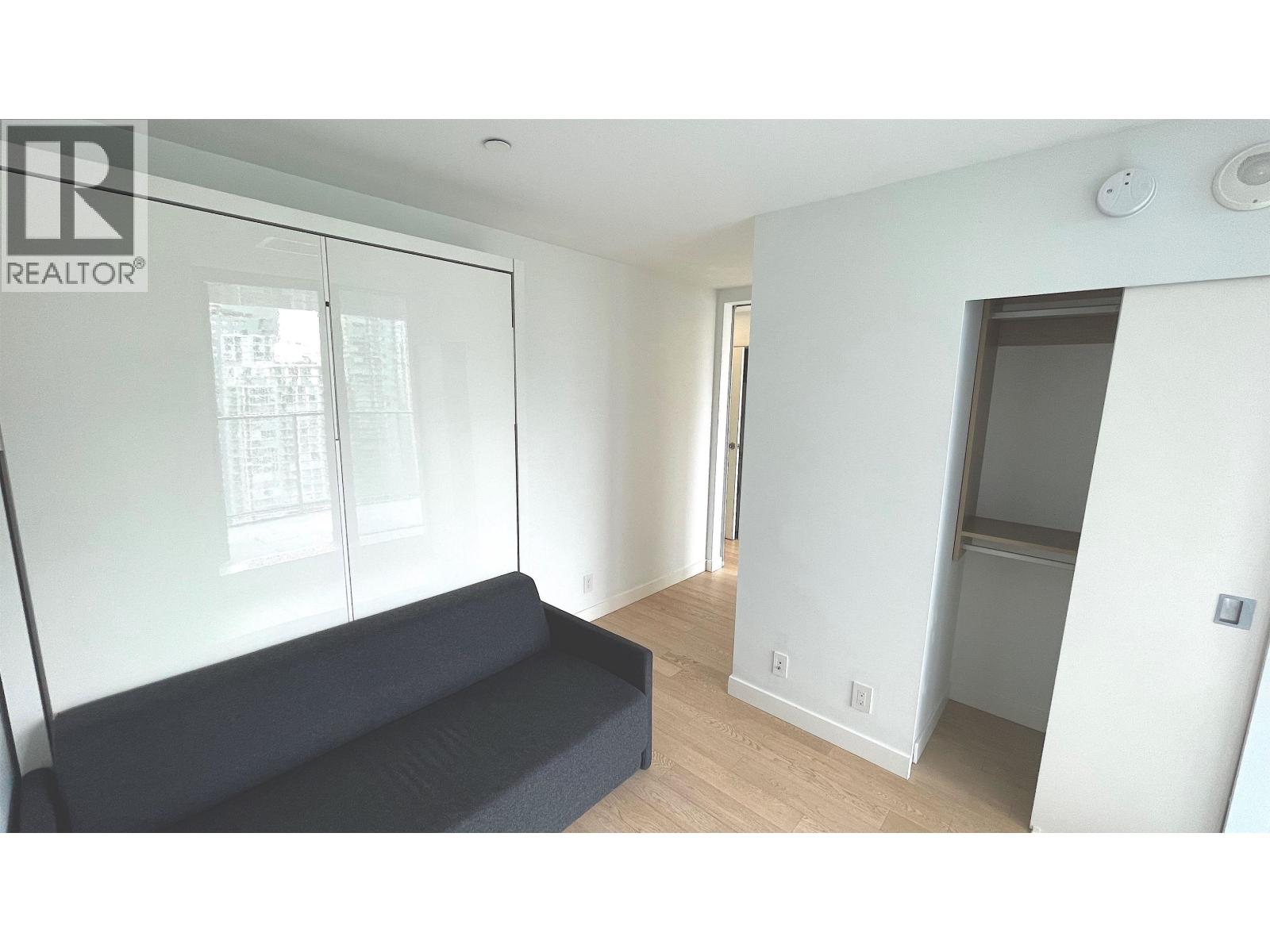 2611 1480 Howe Street Property Photo 26