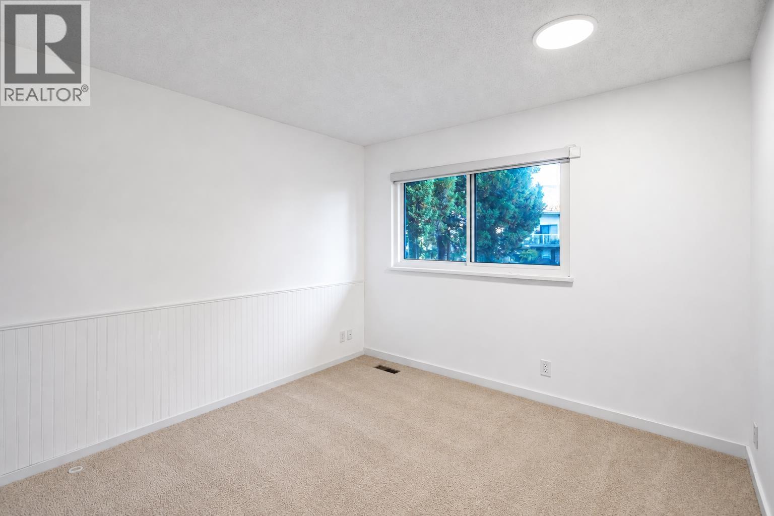 2670 Burnside Place Property Photo 17