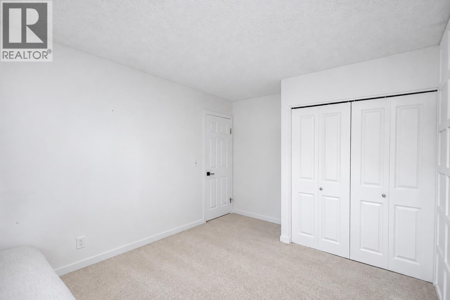 2670 Burnside Place Property Photo 19