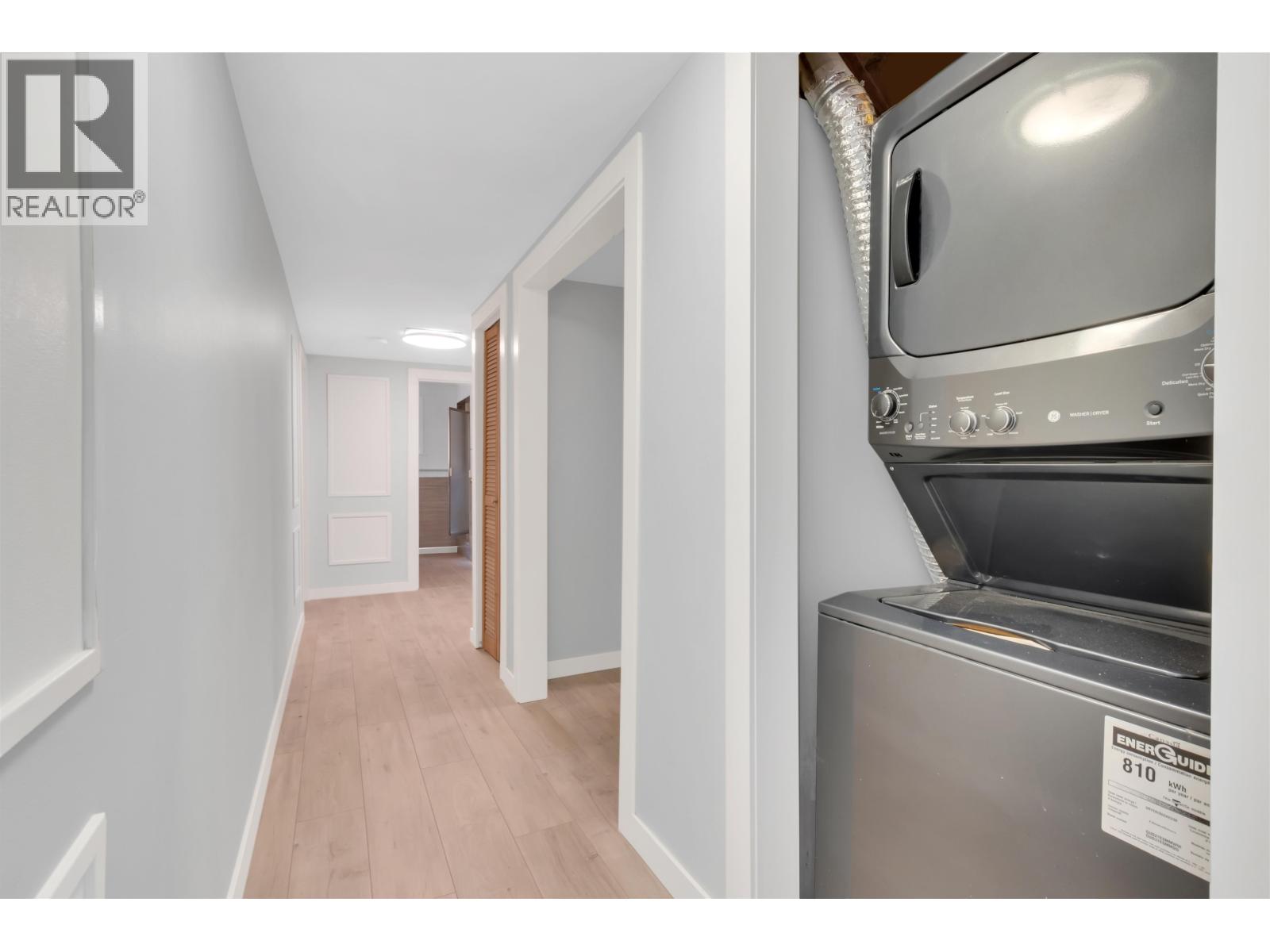1177 E 15th Street Property Photo 15