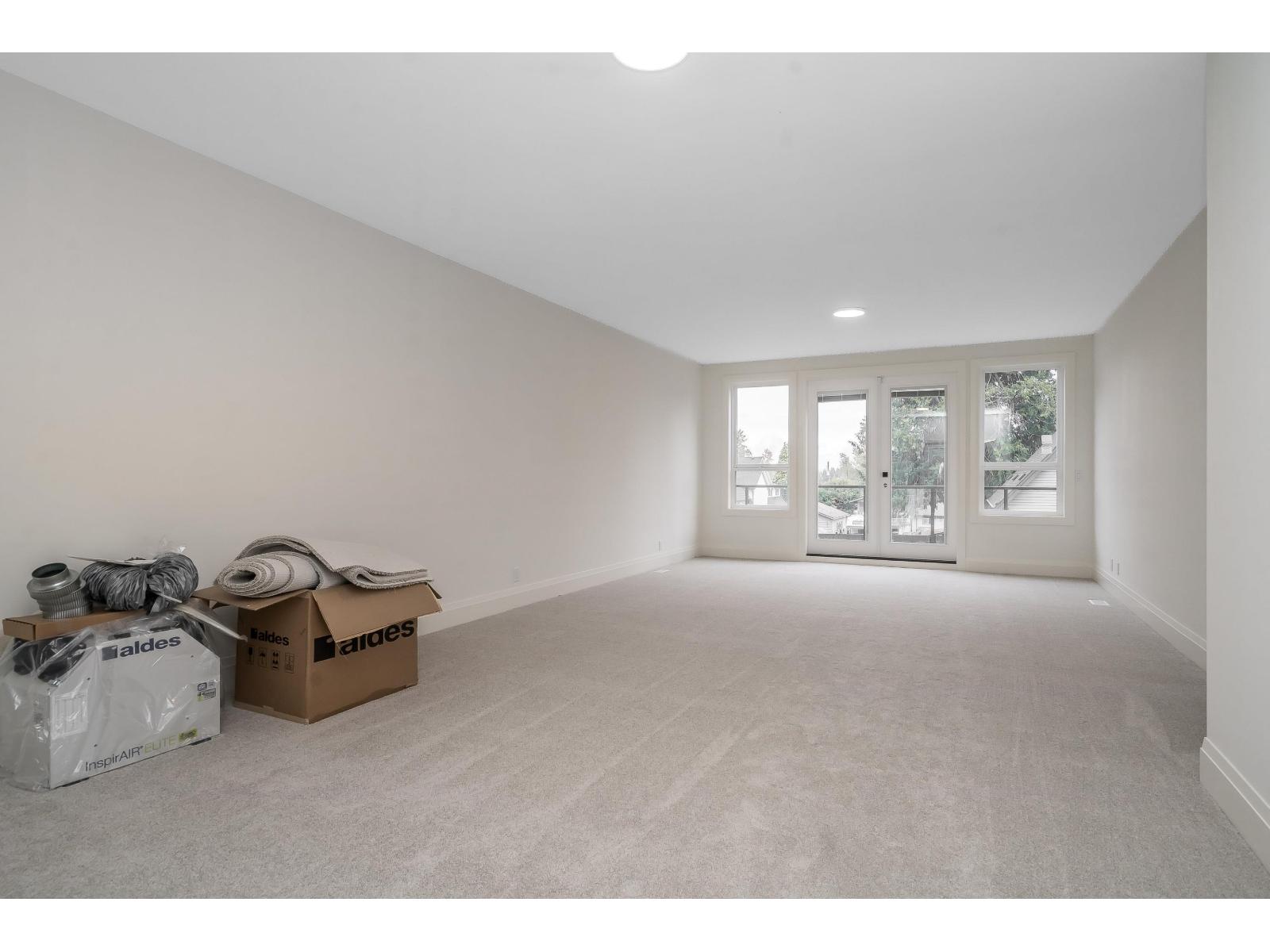 23701 40 Avenue Property Photo 24