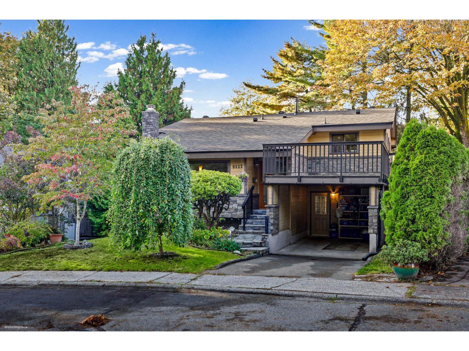 8423 Arbour Place Property Photo 1
