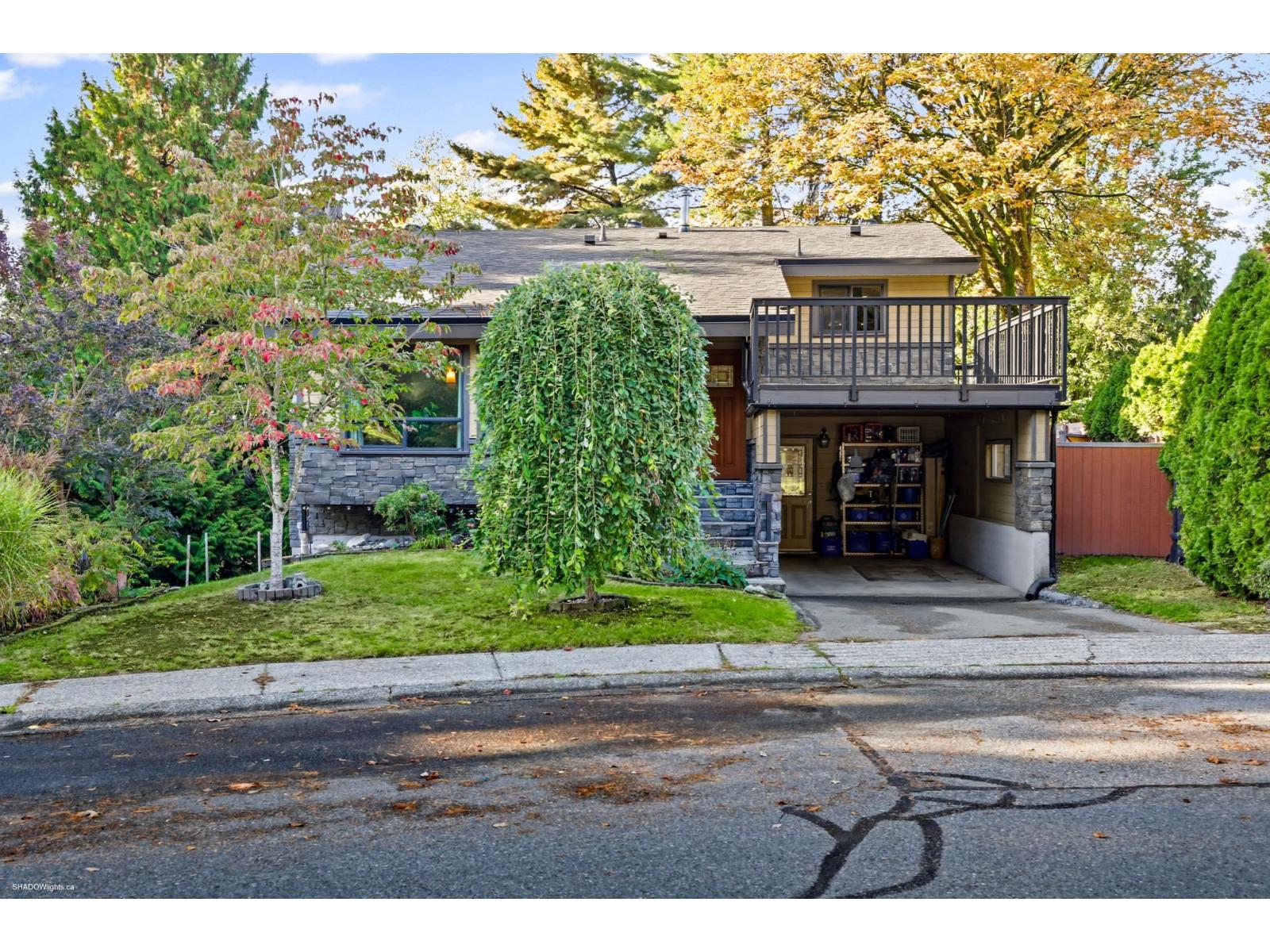 8423 Arbour Place Property Photo 3