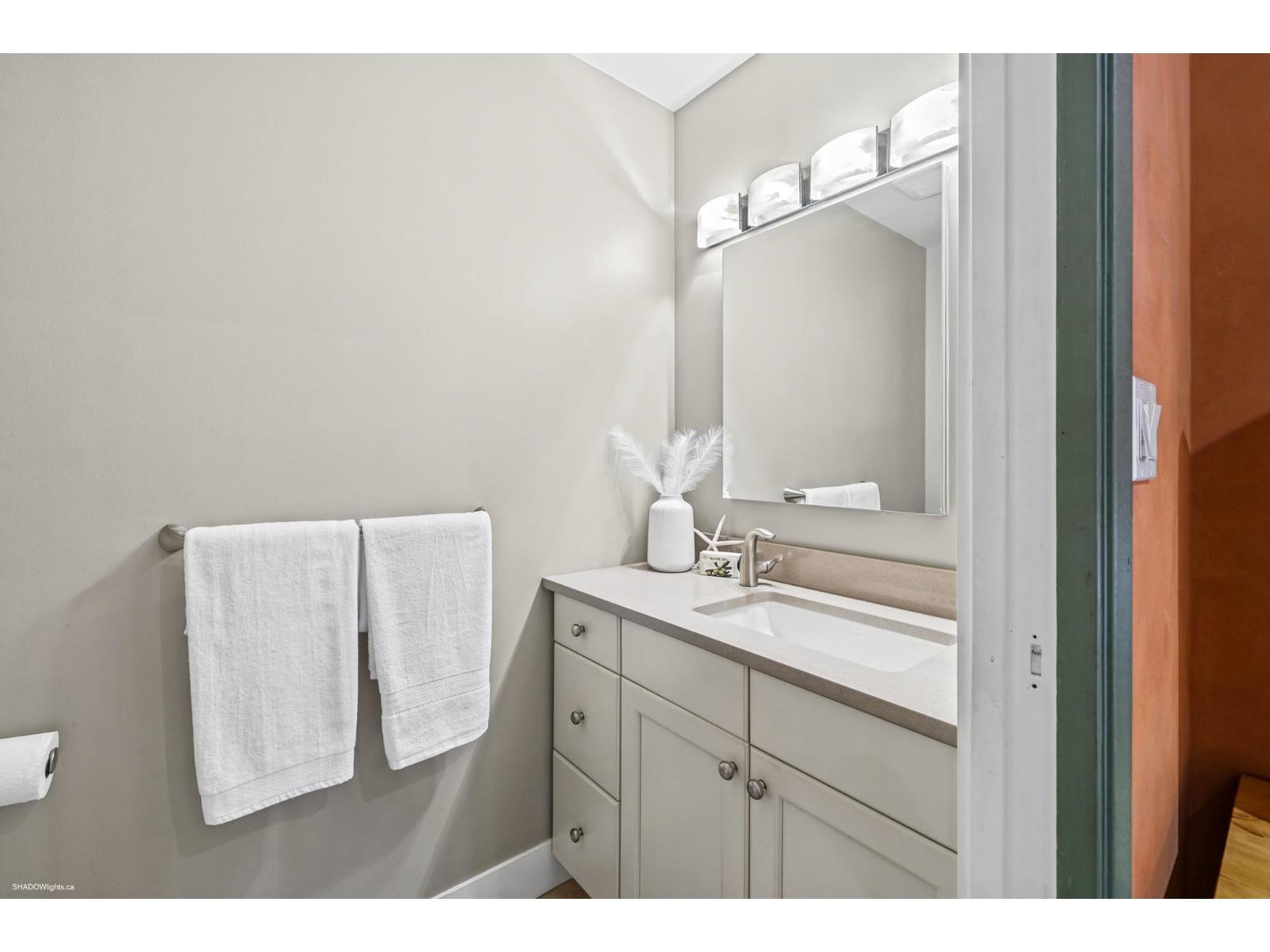 8423 Arbour Place Property Photo 29