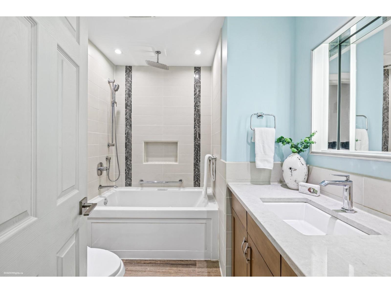 8423 Arbour Place Property Photo 30