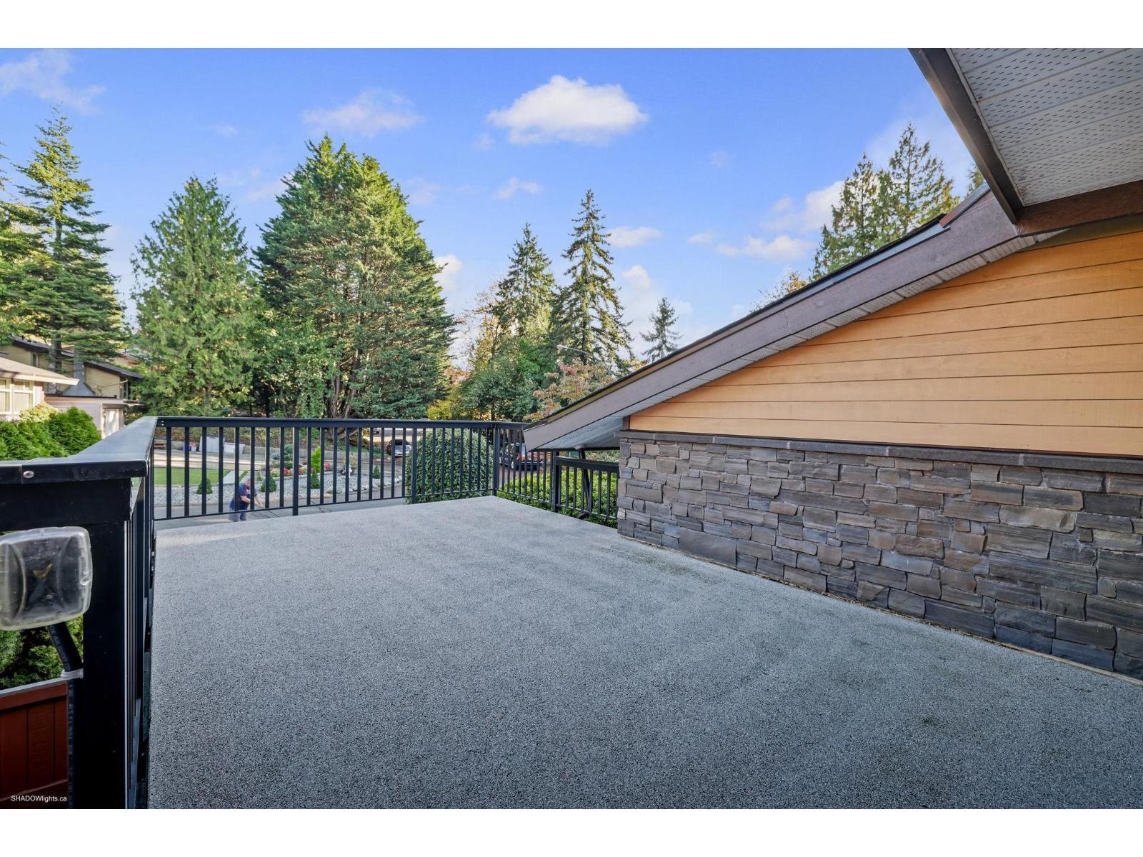 8423 Arbour Place Property Photo 33